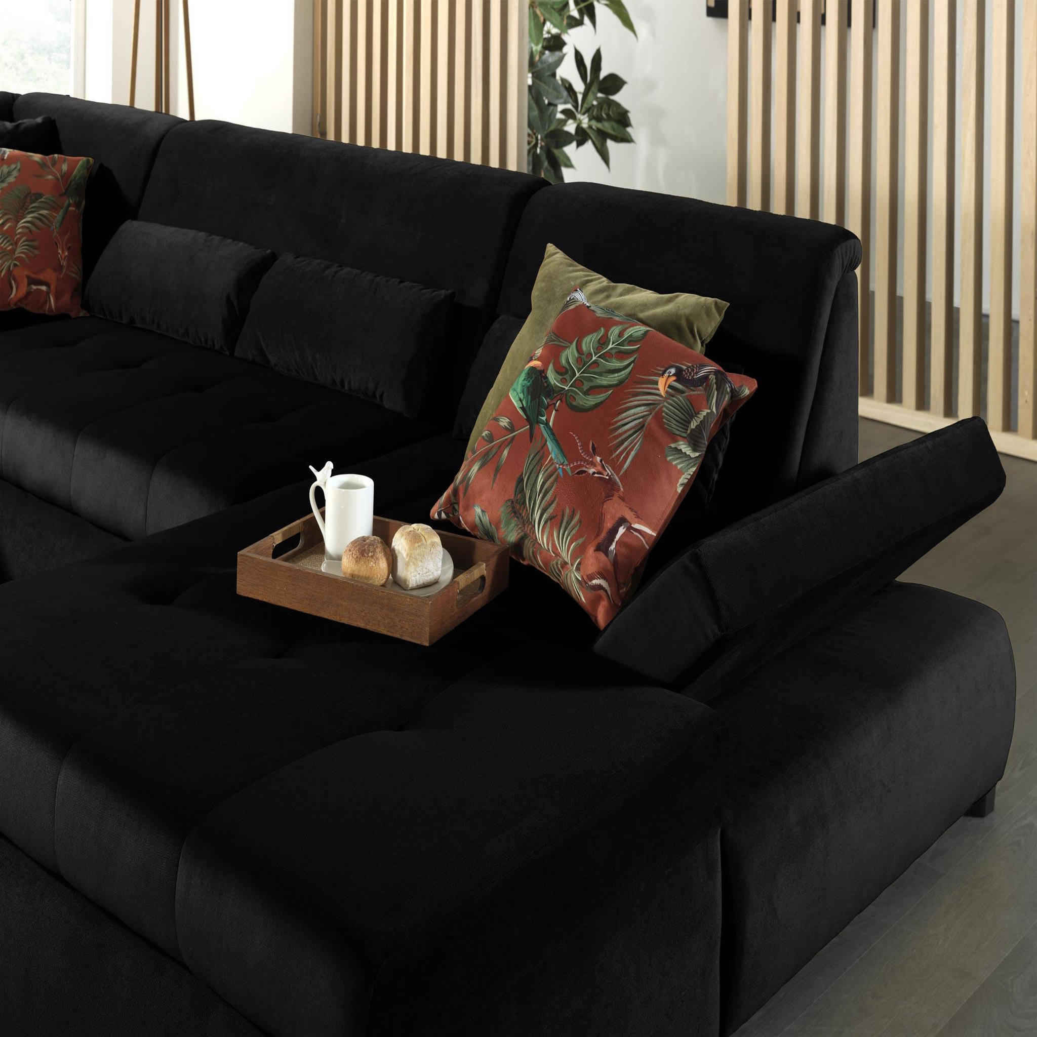 Voir la diapositive 3 : LISA DESIGN Vermont - canapé panoramique d'angle gauche - 7 places - xxl - en velours