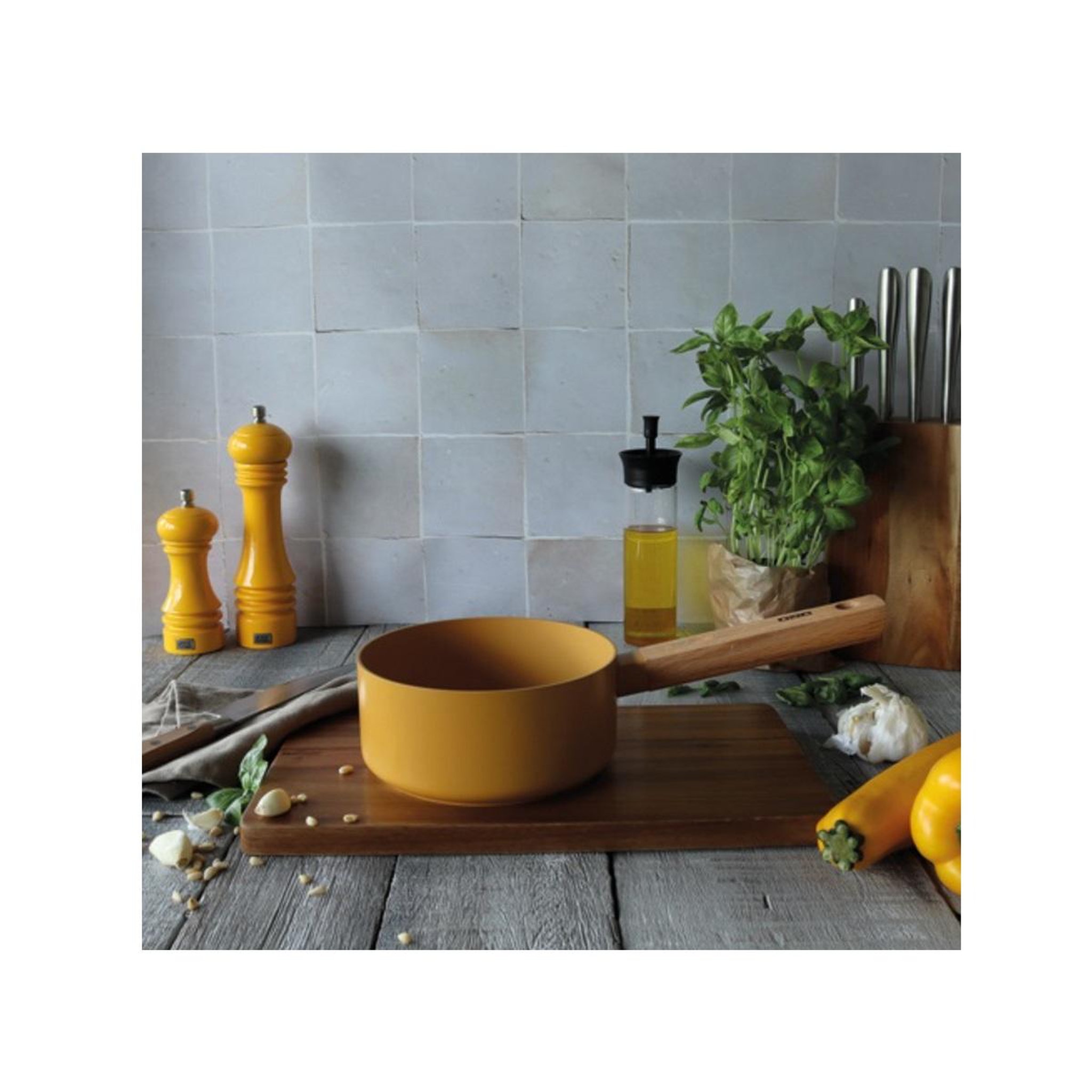 Voir la diapositive 4 : OGO LIVING Casserole 16cm jaune - 7930270
