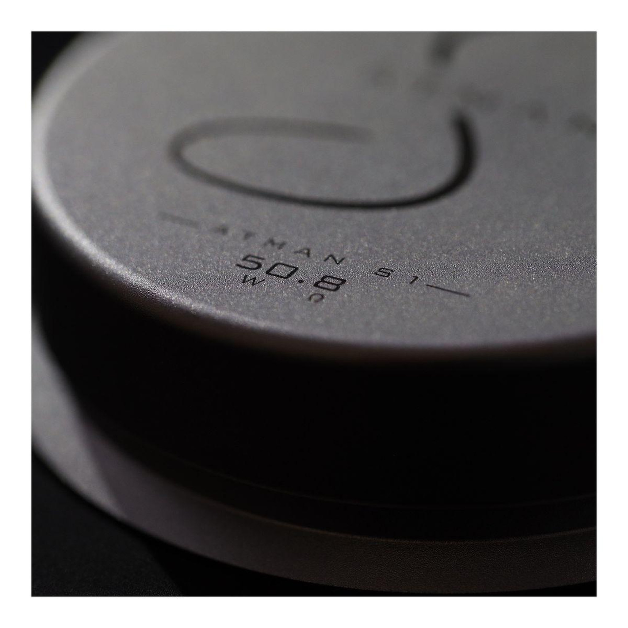 Voir la diapositive 4 : SYLPH Enceinte encastrable atms1 - capot plein