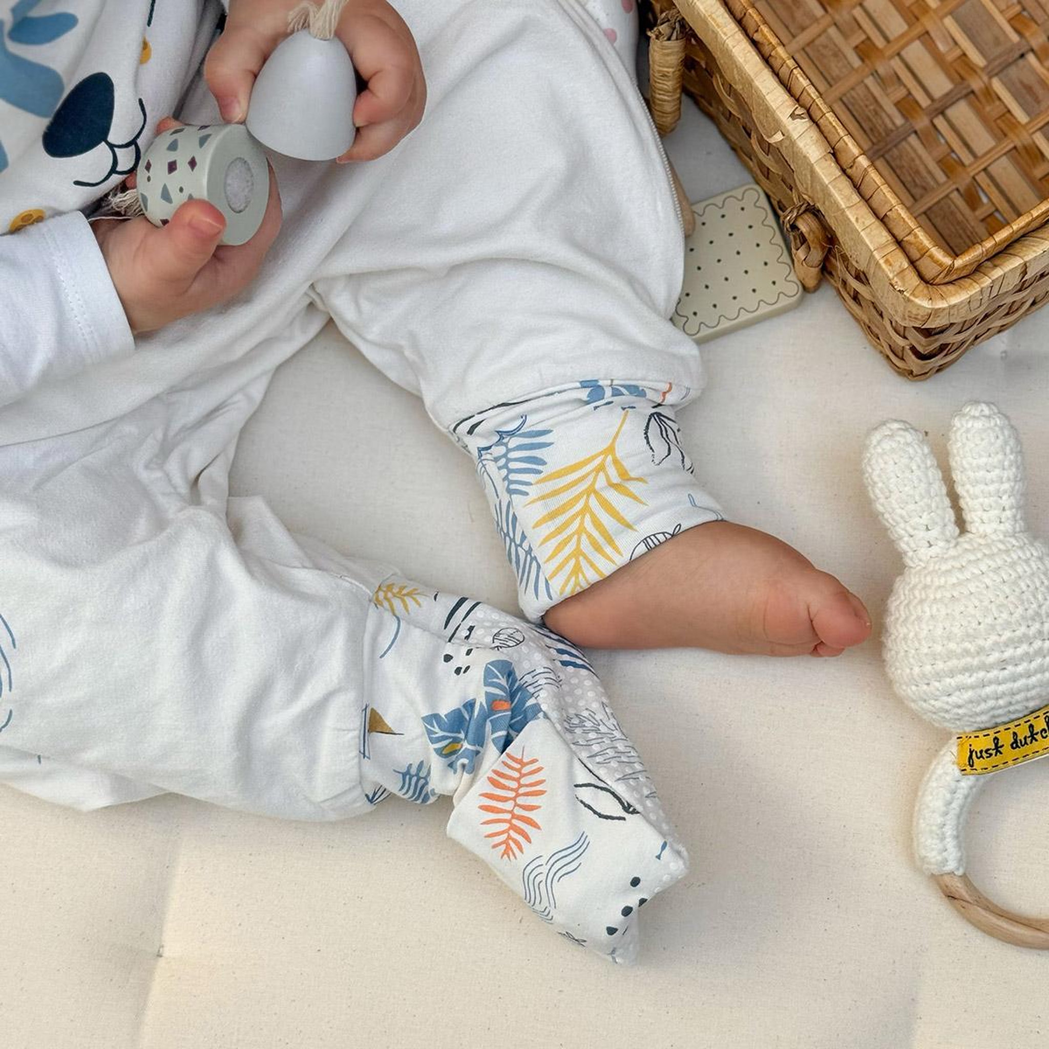 Voir la diapositive 6 : Petit Béguin Turbulette d'été avec pieds retroussables biscarosse