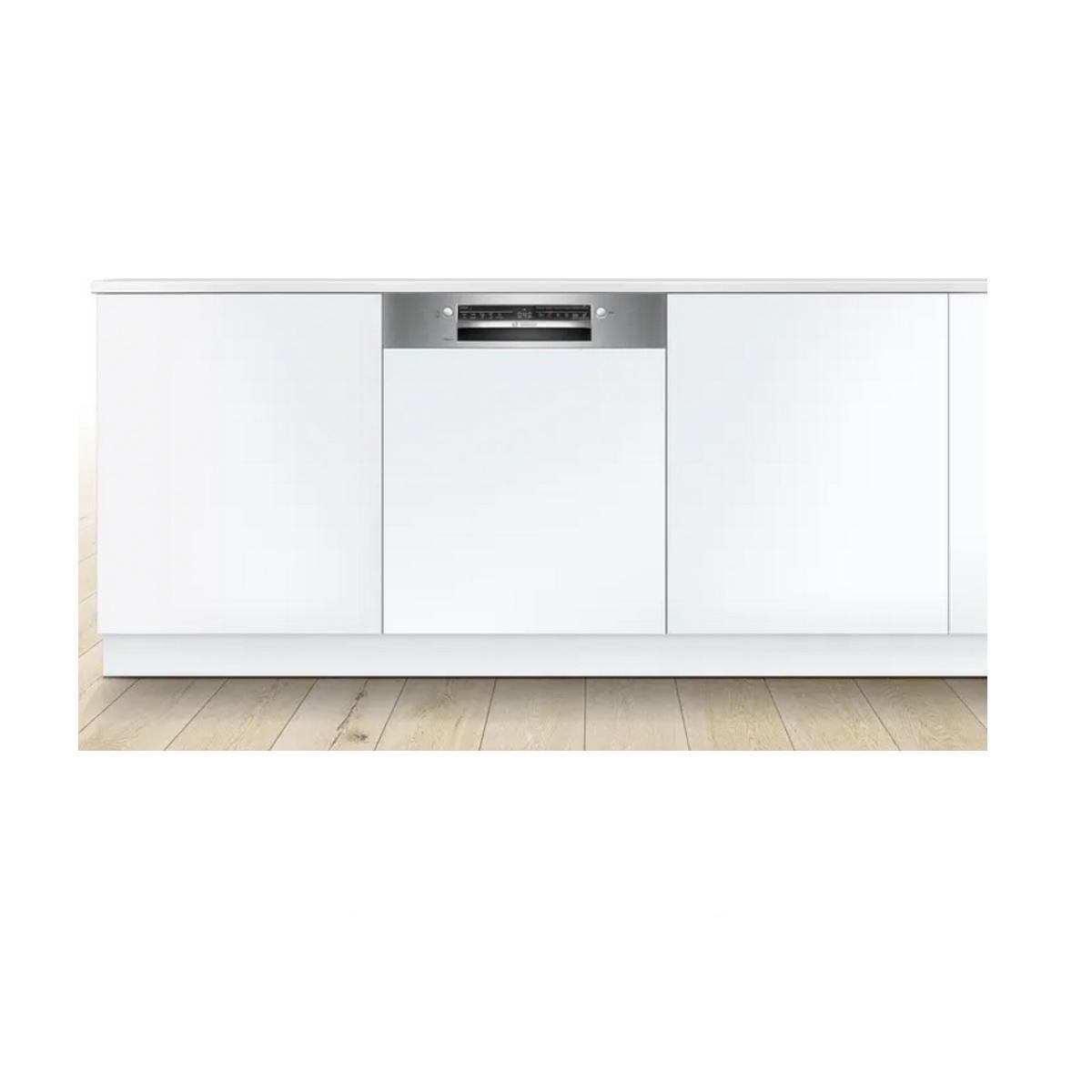 BOSCH Lave-vaisselle 60cm 13couverts 46db intégrable avec bandeau acier brossé - SMI2HTS02E