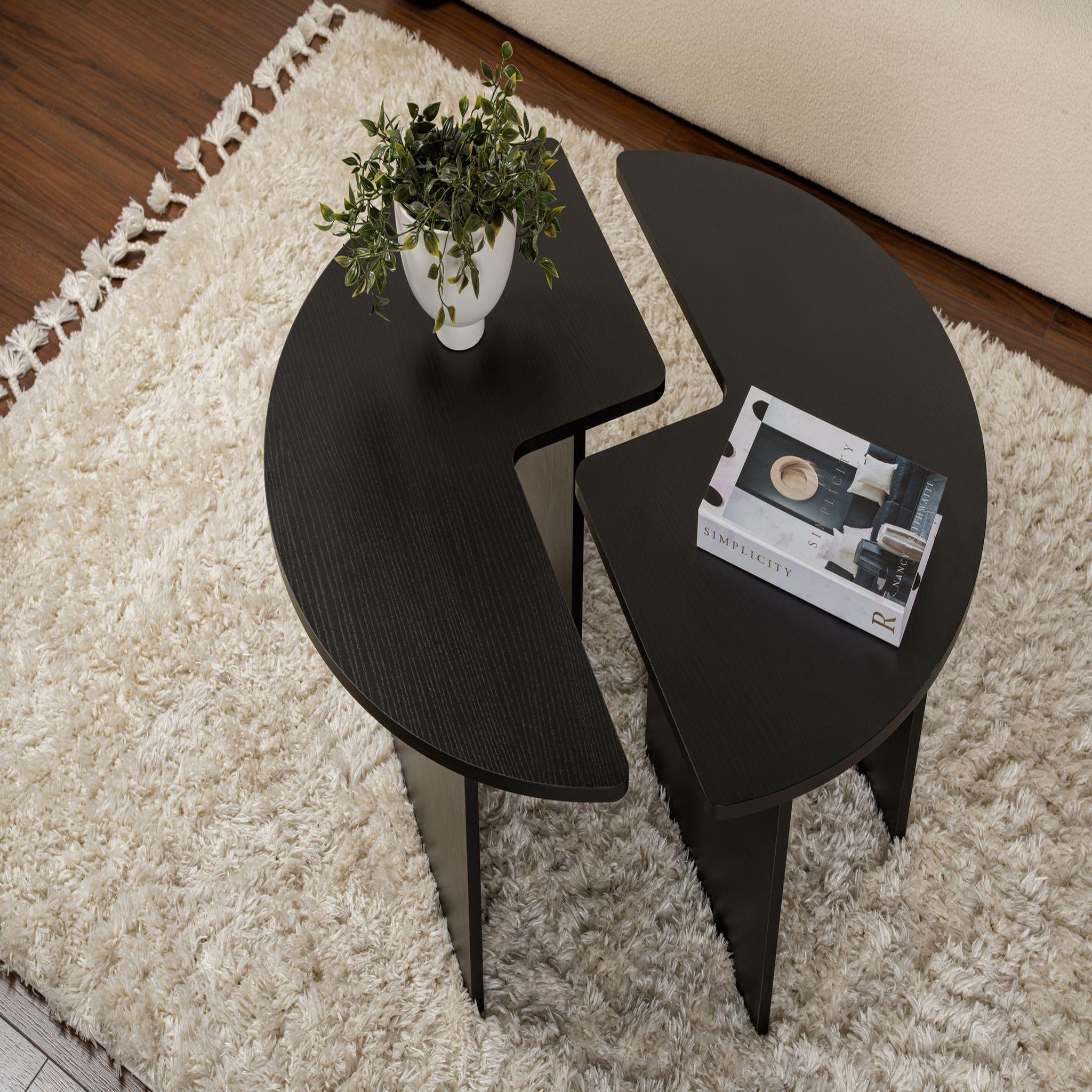 Voir la diapositive 4 : Habitat et Jardin Table basse en bois  moira  90 x 90 x 41 cm - bois noir