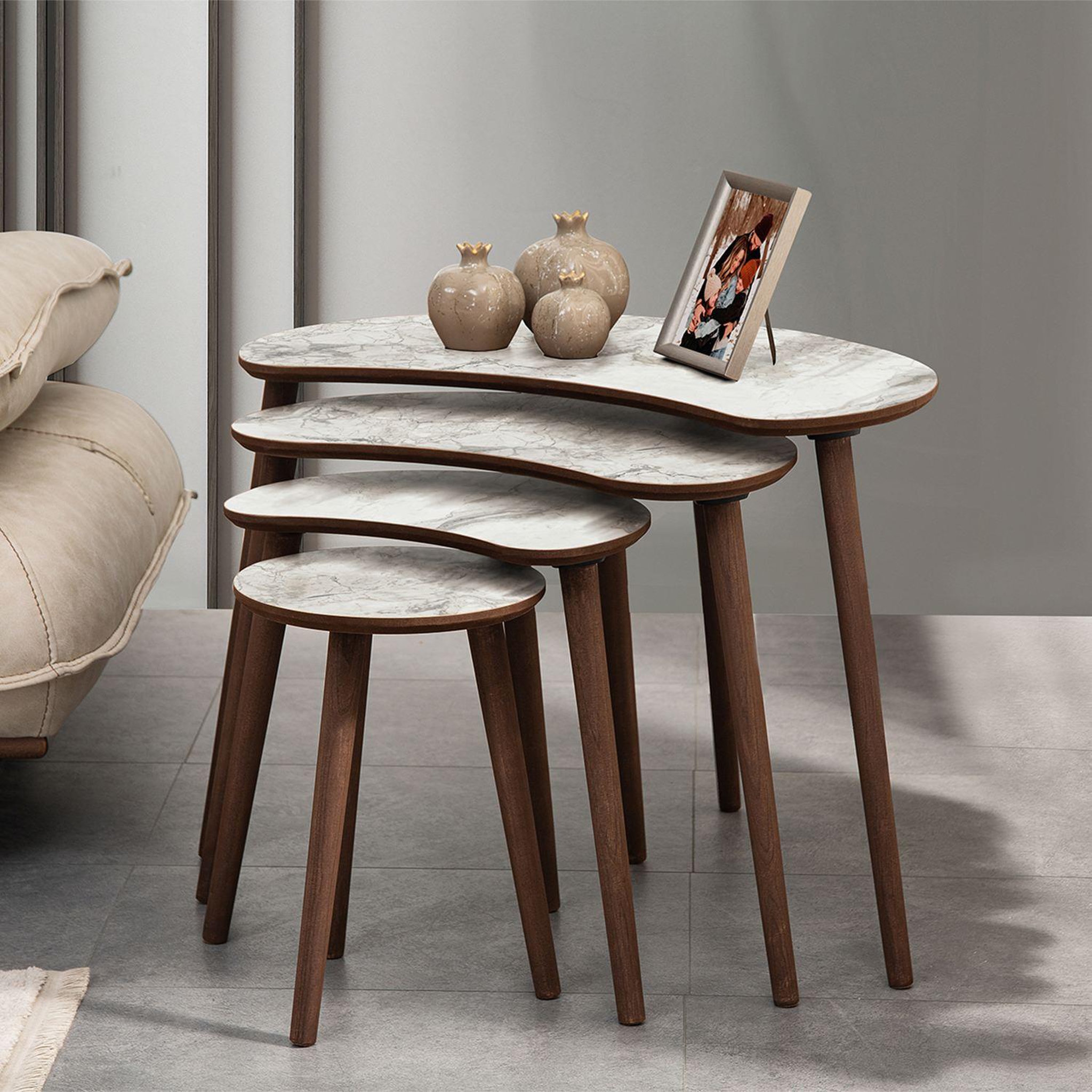 Voir la diapositive 2 : Habitat et Jardin Table gigogne (4 pièces) en bois  moon  40 x 75 x 55 cm - blanc