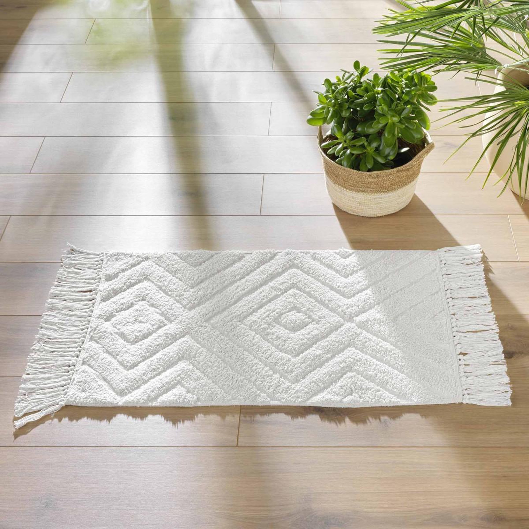 Voir la diapositive 2 : Douceur d'Intérieur Tapis déco à franges  nara  50x80cm naturel