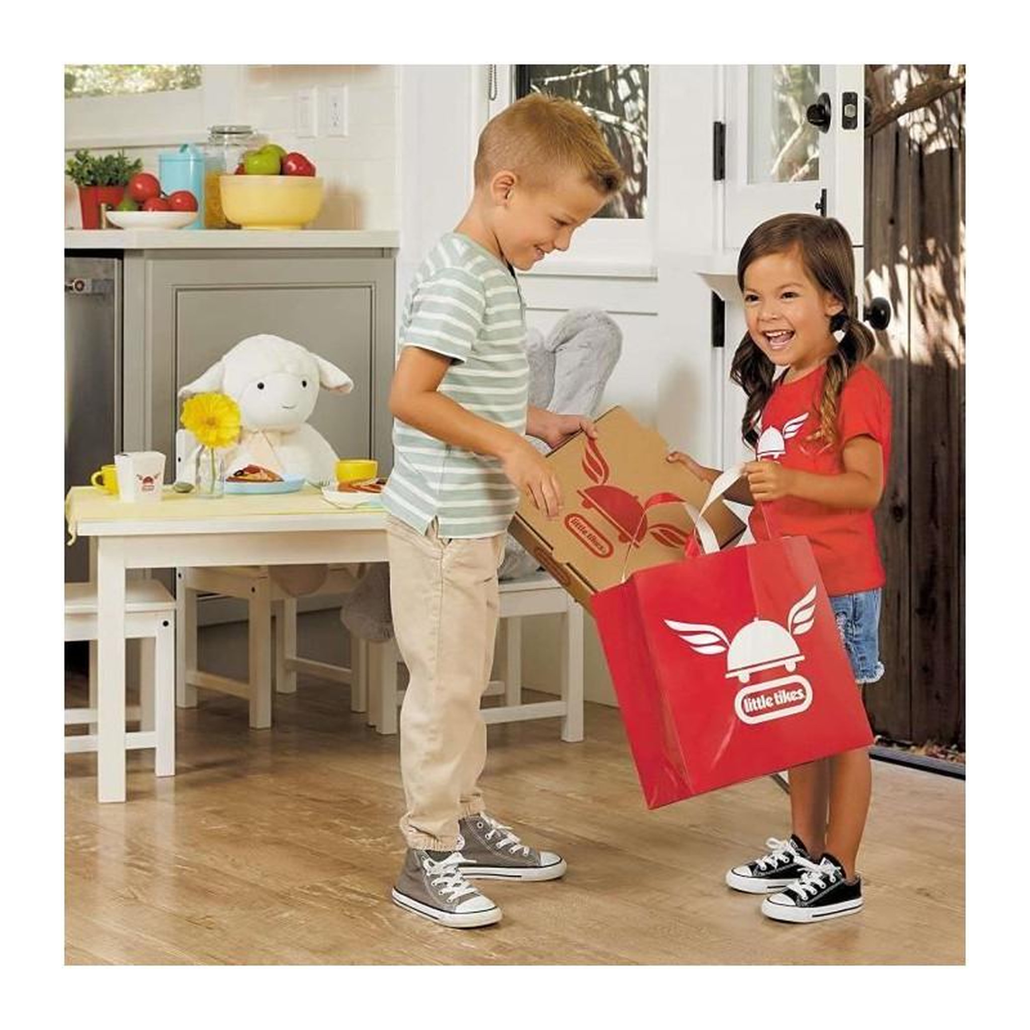 Voir la diapositive 4 : Little Tikes Little Tikes - Set de livraison nourriture - Pizza, asiatique et tacos