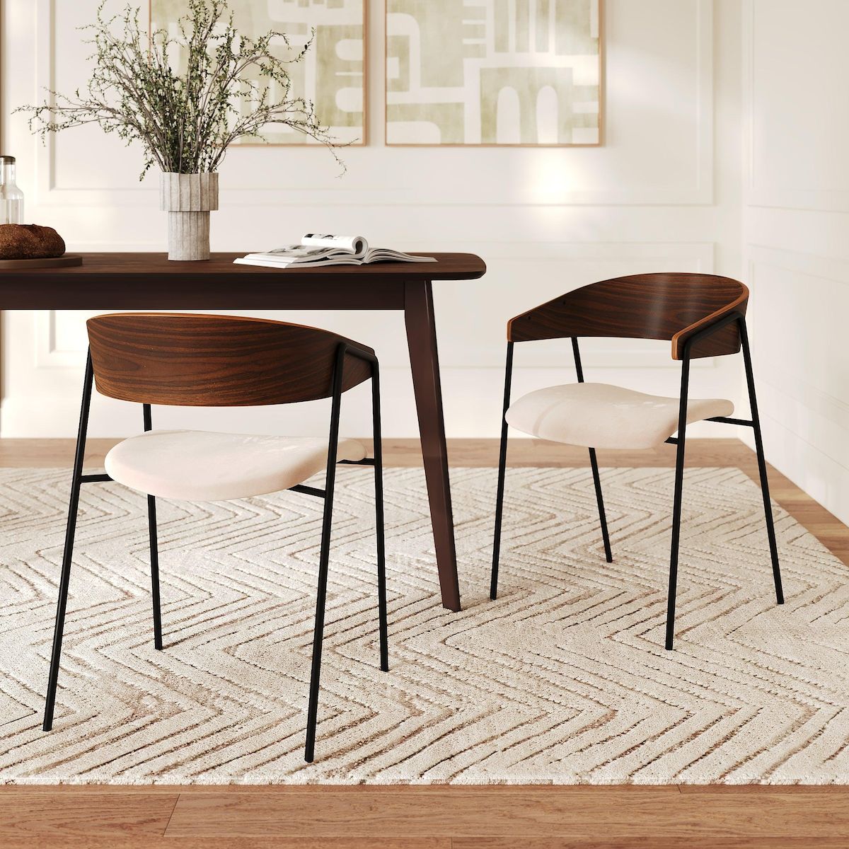 Rendez vous déco Lot de 2 chaises en velours blanc cassé et bois de noyer-Esmée