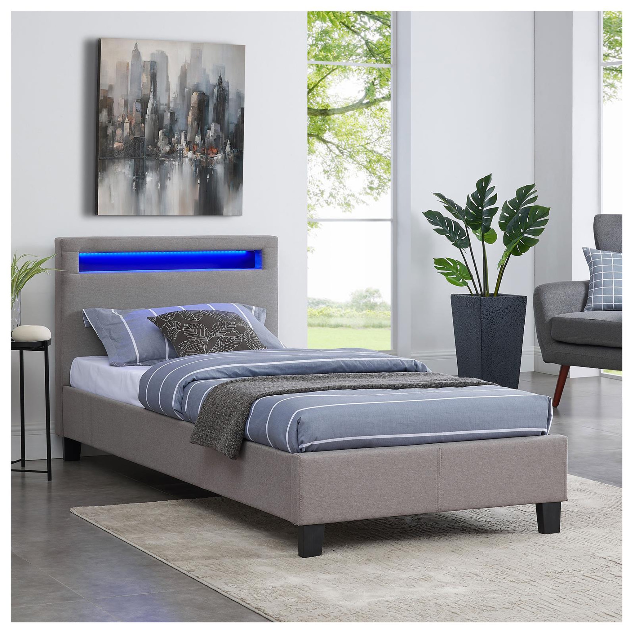 Voir la diapositive 2 : IDIMEX Lit LED simple MOLINA 90x190 cm, avec sommier, revêtement tissu