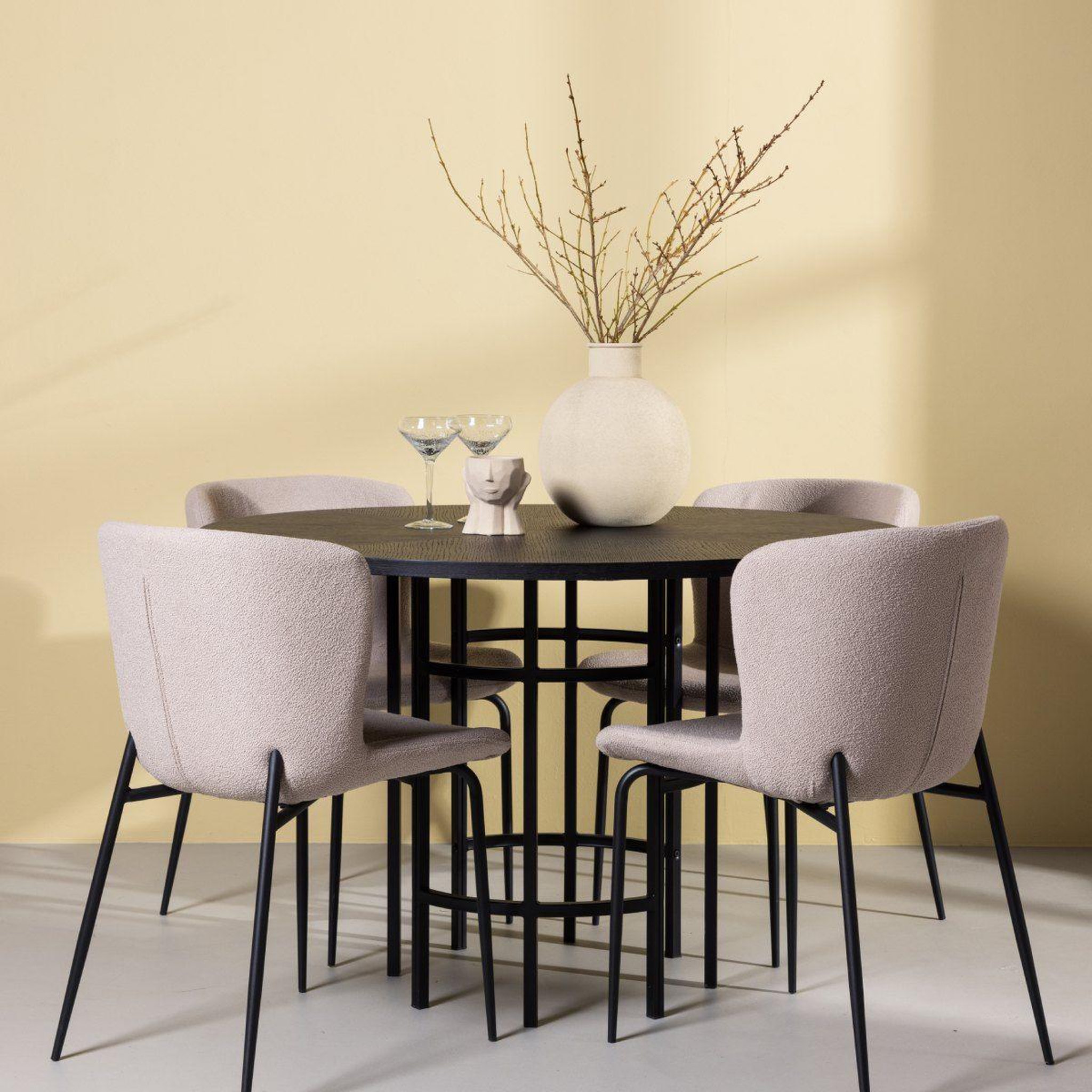 Voir la diapositive 6 : Paris Prix Table à manger ronde  copenhagen  115cm noir