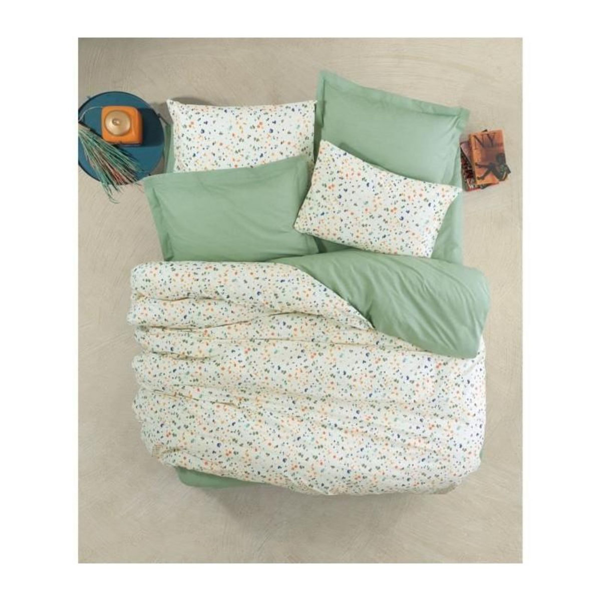 GENERIQUE Parure de lit - 129CTN64279 - 1 housse de couette 220 x 240 cm + 2 taies d'oreiller 60 x 60 cm - 100% coton ranforcé - Vert