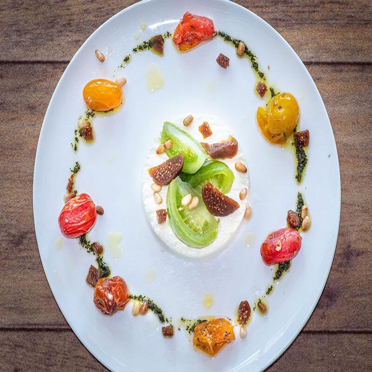 Smartbox 2 jours en hôtel avec dîner, accès à l'espace bien-être et lit hydromassant près de Rodez - Coffret Cadeau Séjour