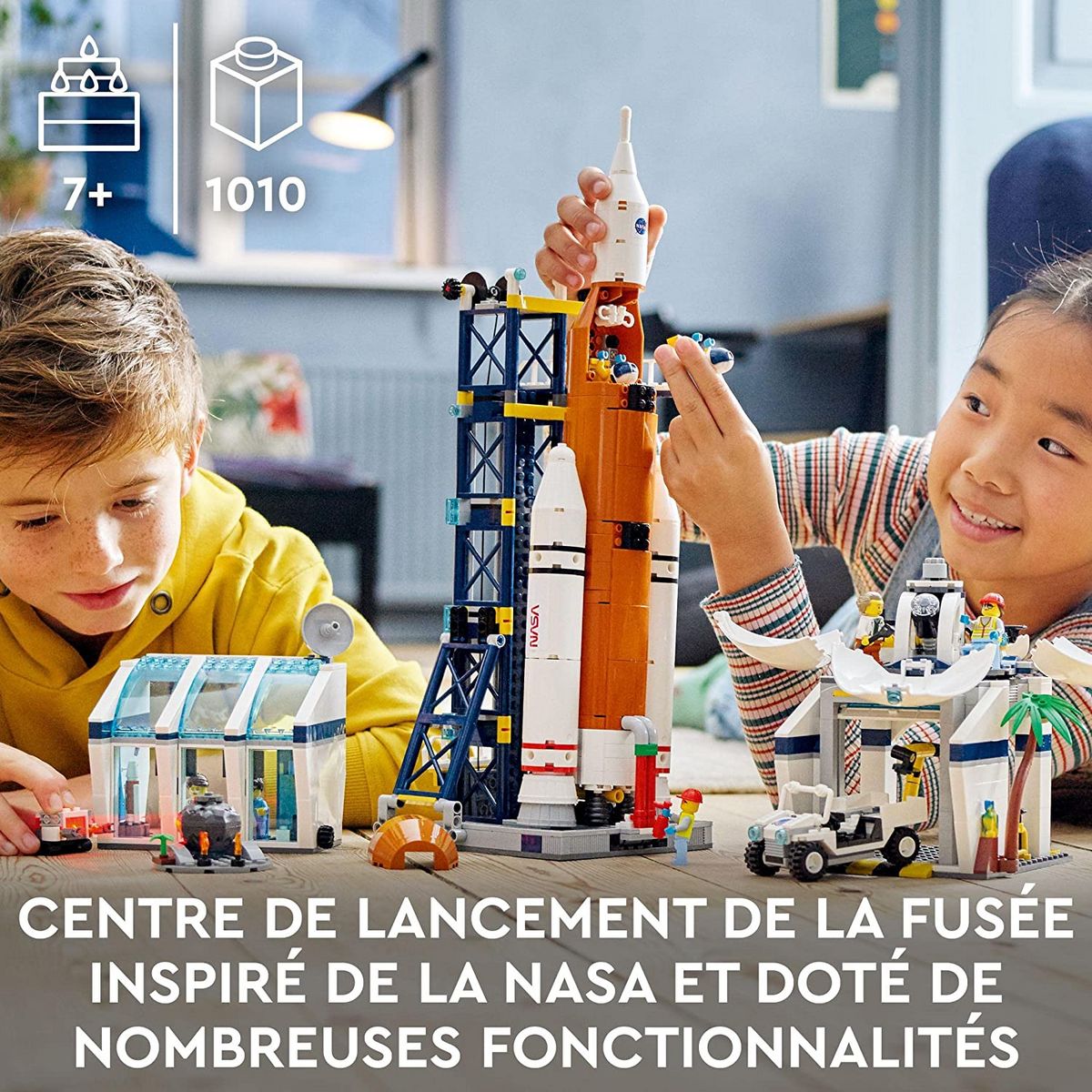 LEGO City 60351 La Base De Lancement De La Fusée, Module Spatial, Jouet Inspiré de la NASA avec Planet Rover, Observatoire et 7 Minifigures Astronautes