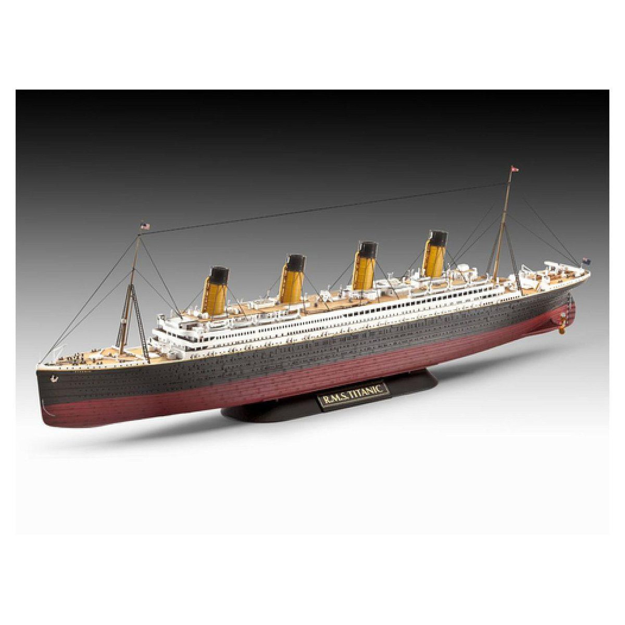 Voir la diapositive 4 : Revell Coffret cadeaux le titanic