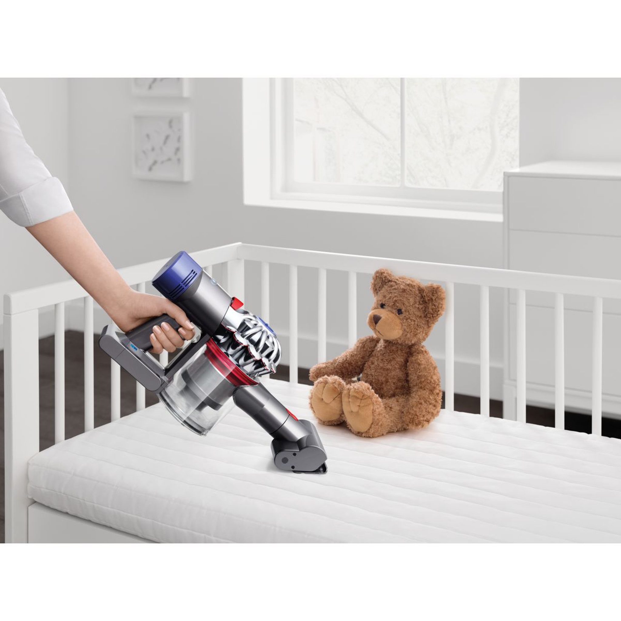 Voir la diapositive 5 : Dyson Aspirateur balai V8 Absolute +