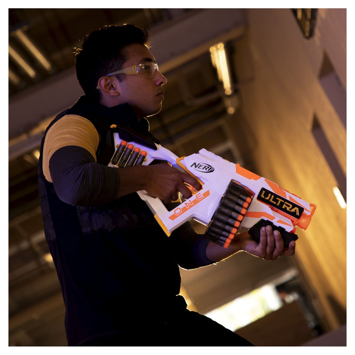 HASBRO Blaster Nerf Ultra One et 25 Fléchettes Nerf Ultra Officielles