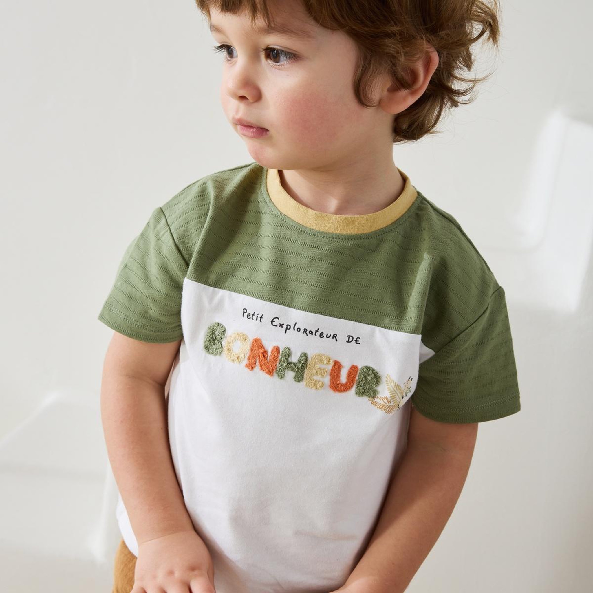 Voir la diapositive 6 : Petit Béguin Ensemble enfant t-shirt et pantalon en gaze de coton gabin