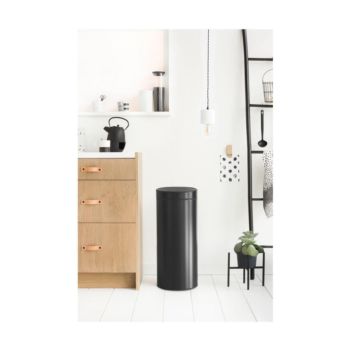 BRABANTIA Poubelle manuelle Touch Bin new 30L matt black