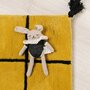 Lilipinso Tapis enfant en coton moutarde 120x170cm - Collection Grid - Lilipinso