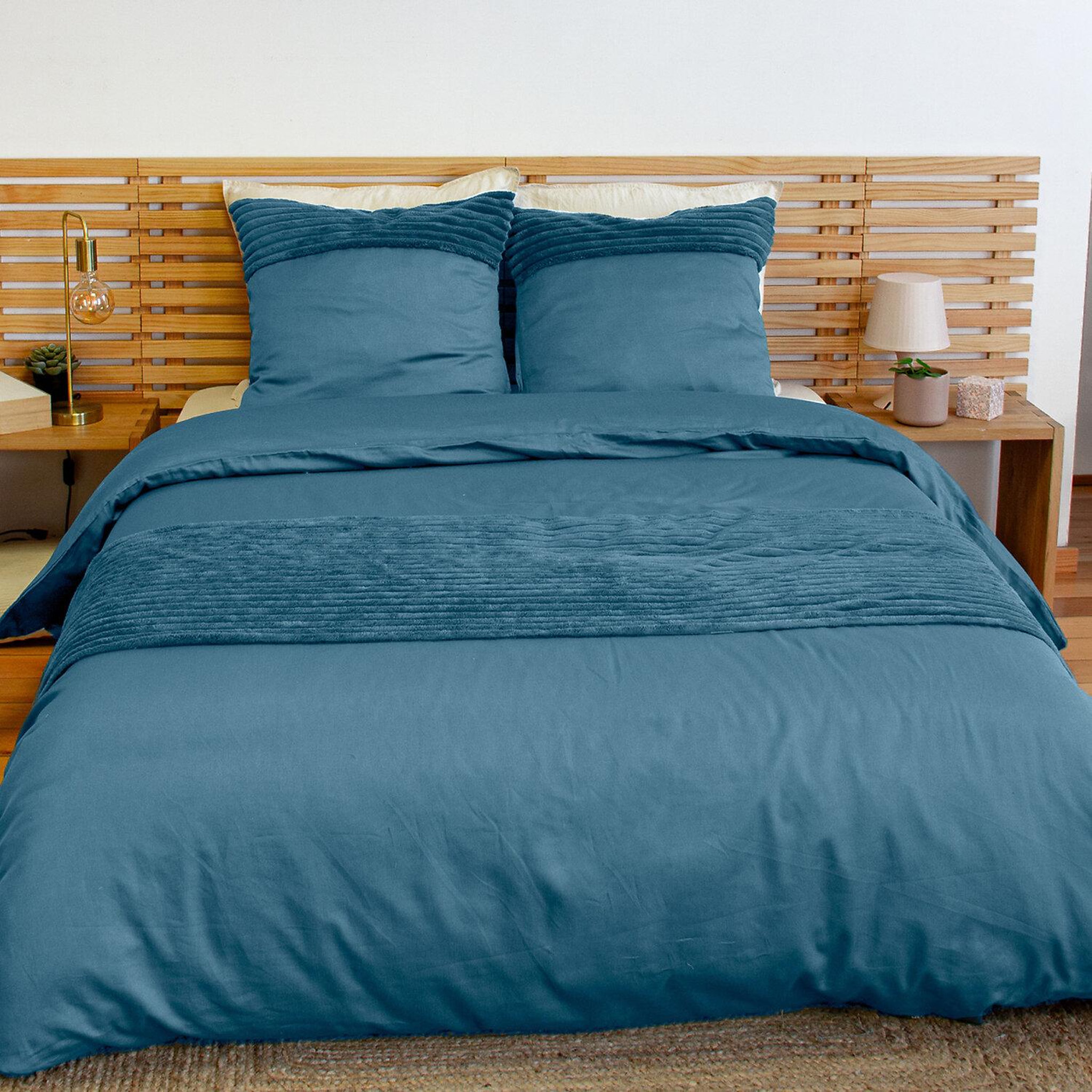 Voir la diapositive 1 : Home collection Parure housse de couette microfibre et velour
