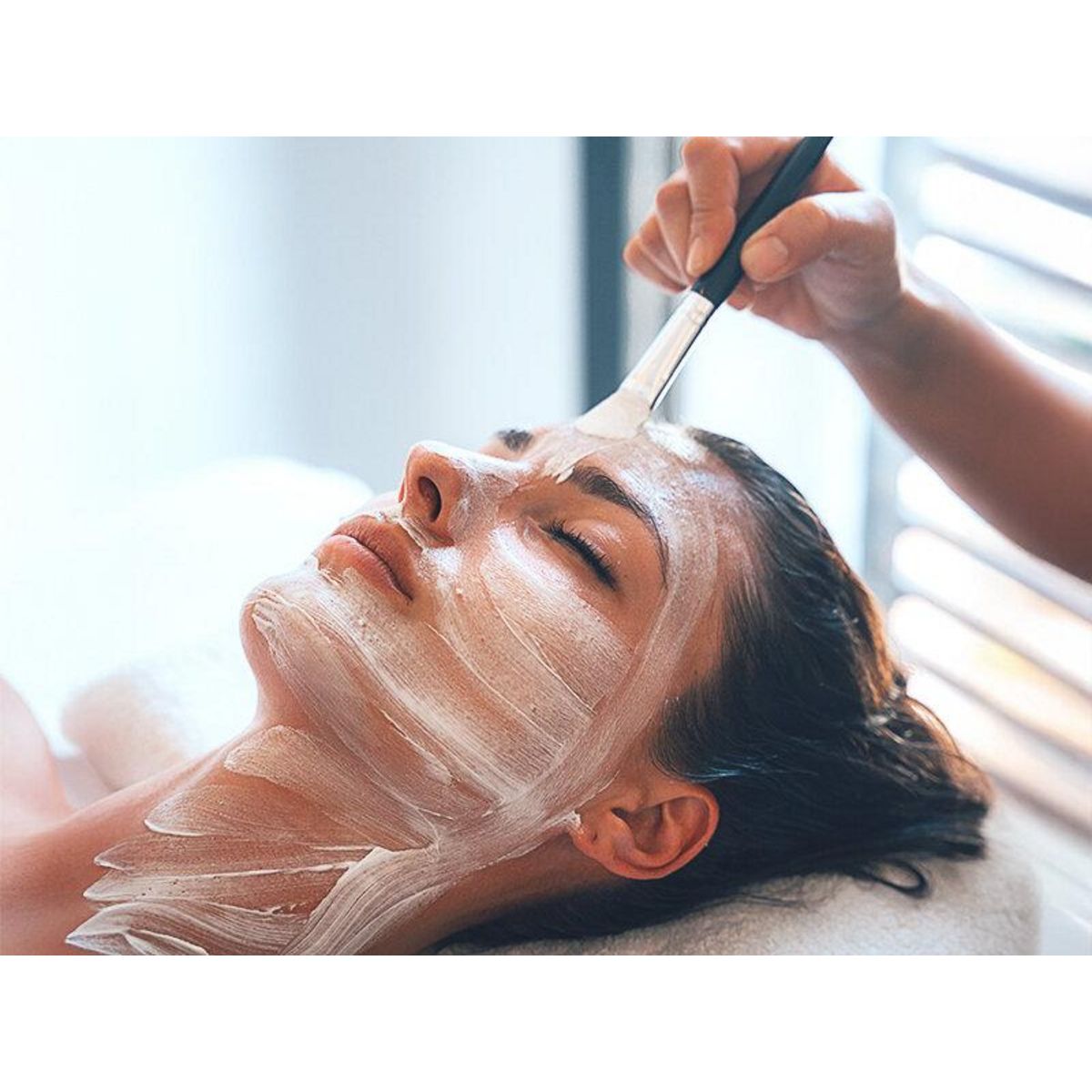 Smartbox Massage corps et visage avec accès au spa dans un hôtel 4* près de Argelès-sur-Mer - Coffret Cadeau Bien-être