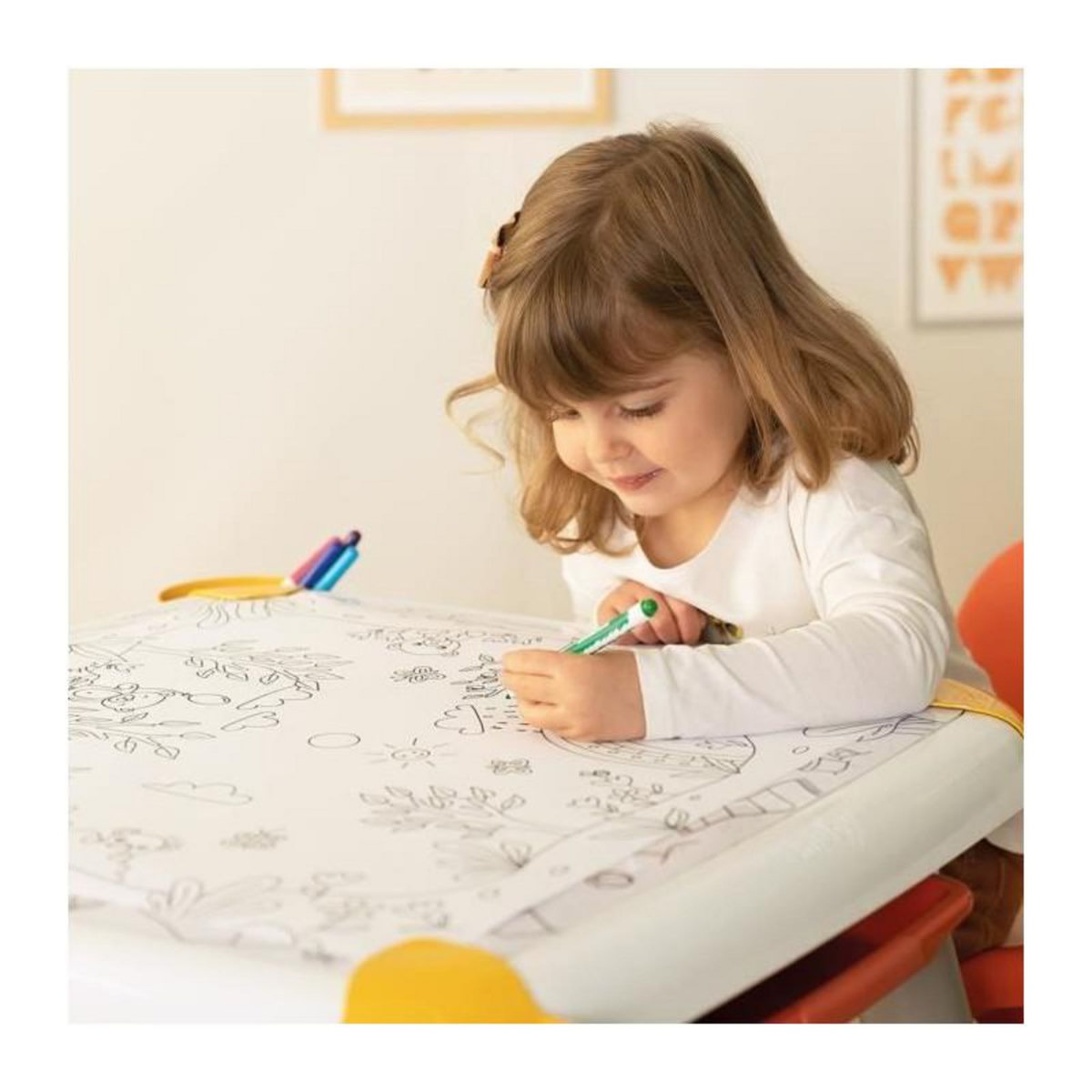 SMOBY Smoby - Recharge Coloriages pour la Kid table créative - 10 feuilles de coloriages