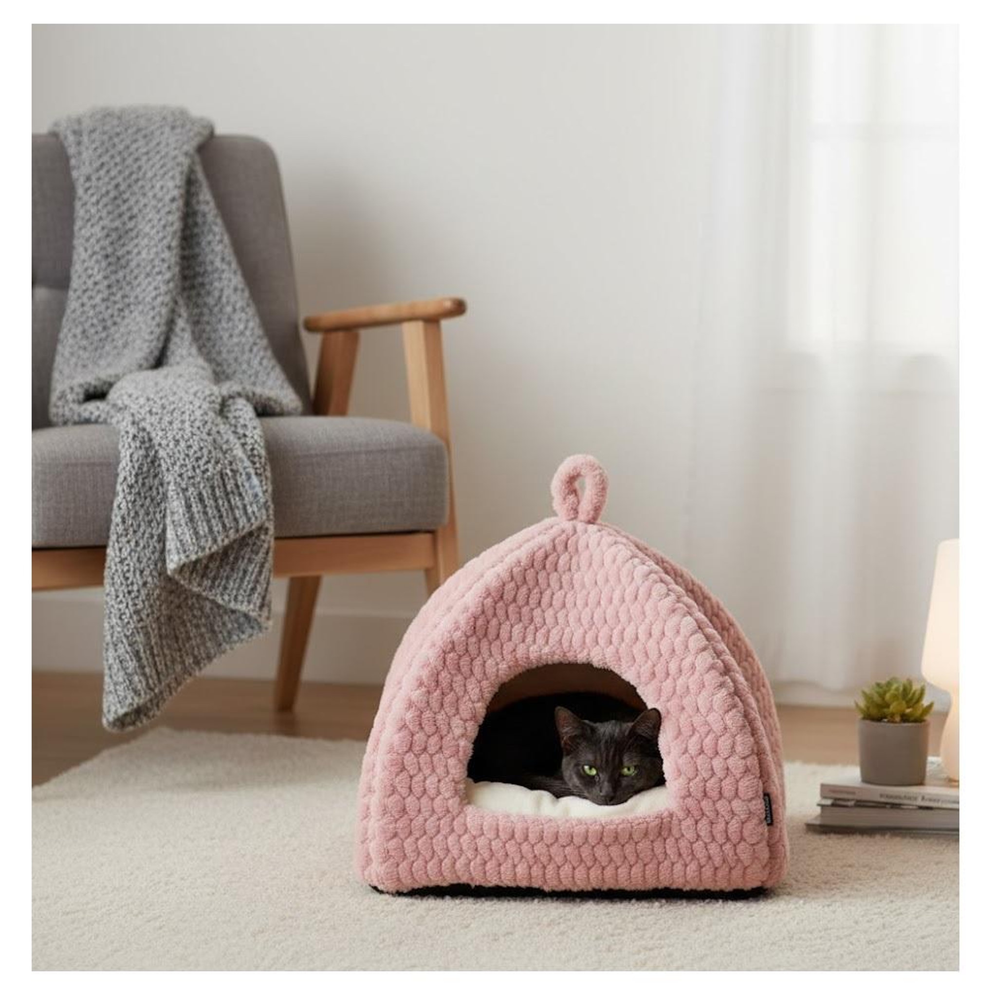 Voir la diapositive 3 : Eden Igloo pour chat naya