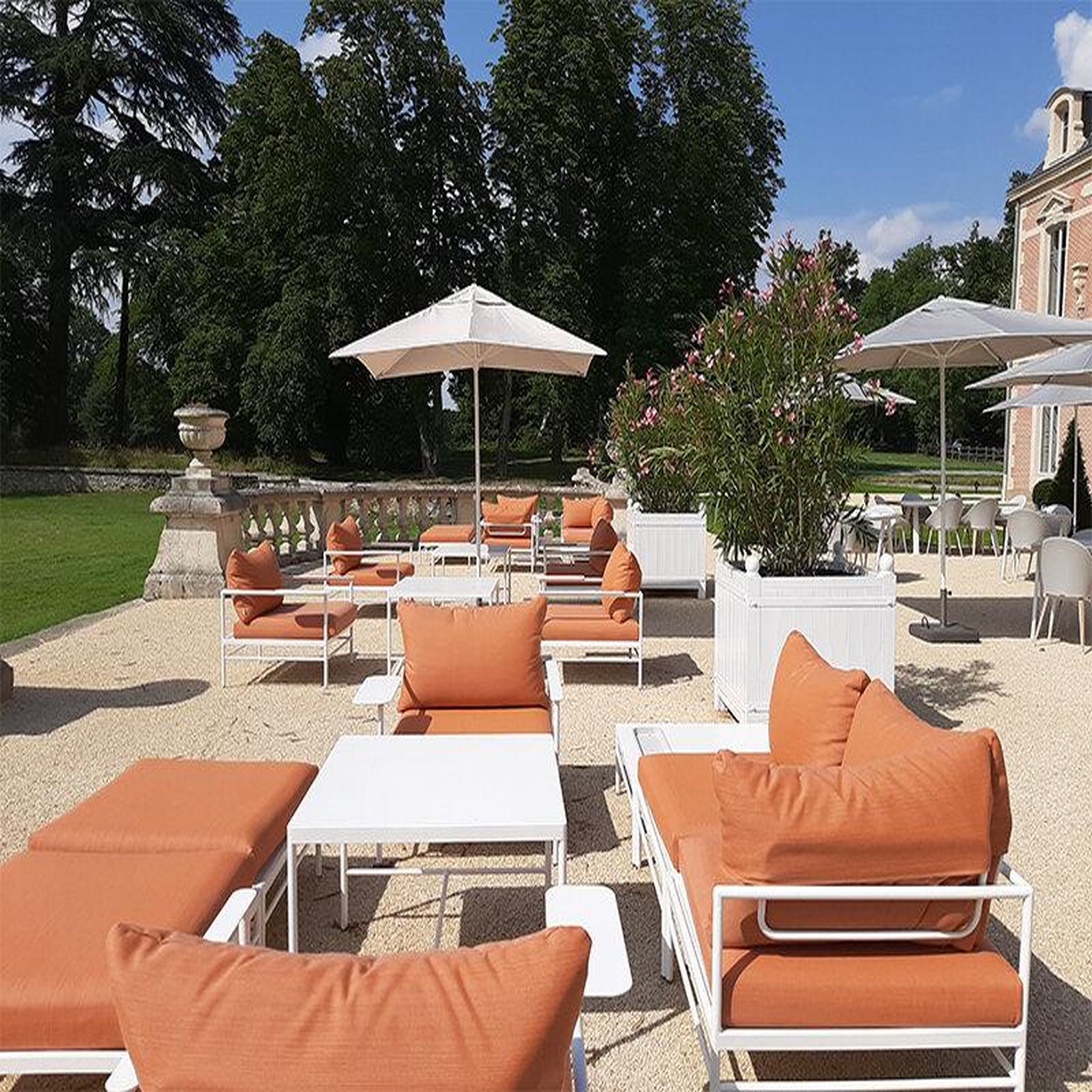 Voir la diapositive 3 : Smartbox Halte luxueuse de 3 jours en hôtel 4* avec dîner gastronomique près de la rochelle en basse saison - coffret cadeau séjour
