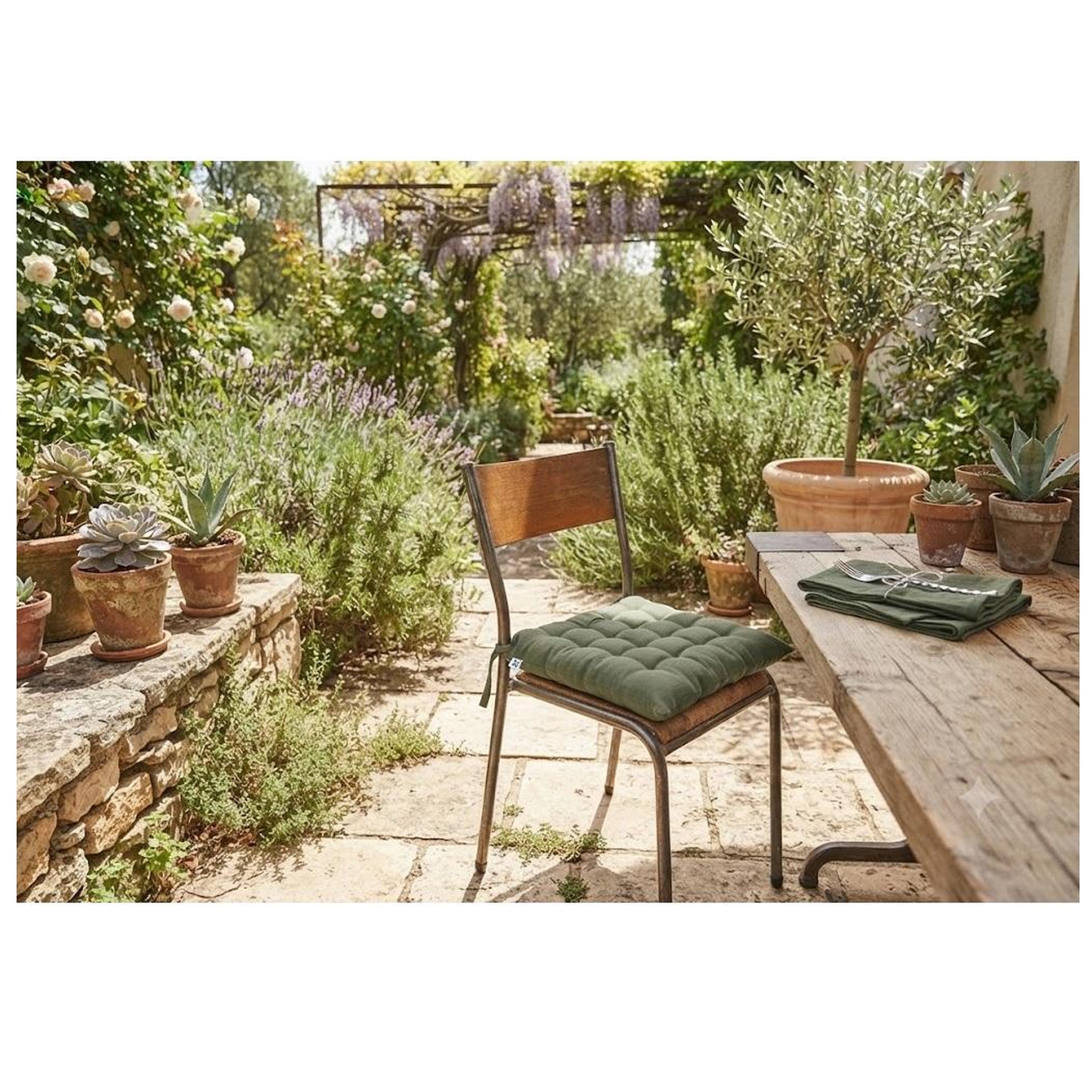 Voir la diapositive 5 : Eden Assise de chaise matelassée en coton kalas
