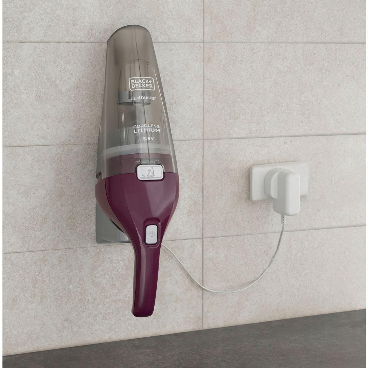 Black et Decker Aspirateur main NVC115W Dustbuster