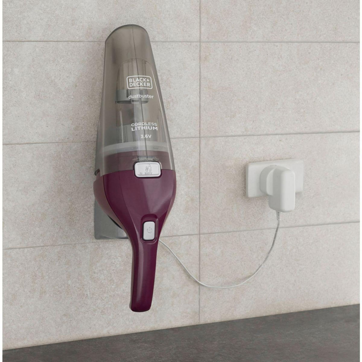 Black et Decker Aspirateur main NVC115W Dustbuster