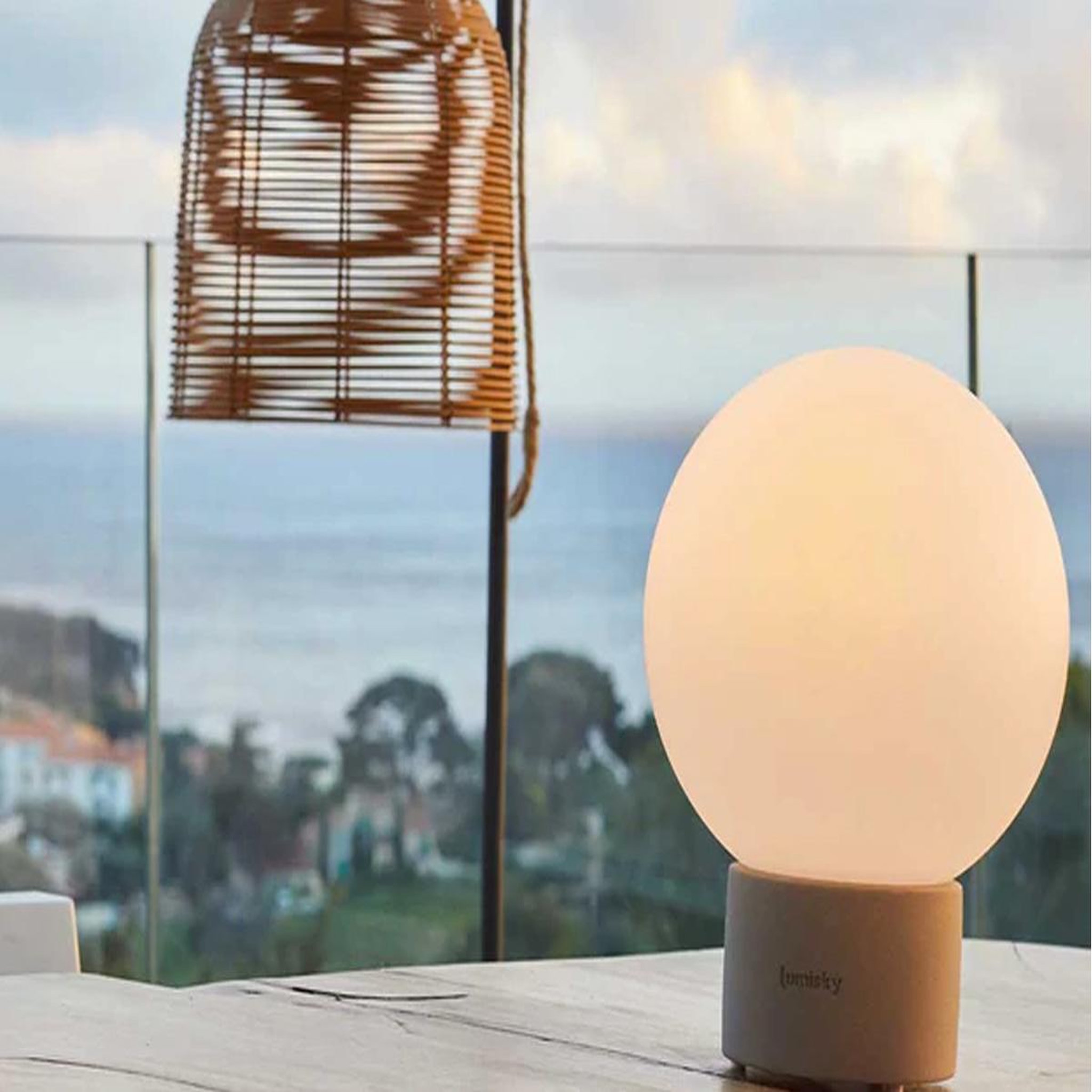 Voir la diapositive 3 : Lumisky Lampe de table de table sans fil touch LED gris béton