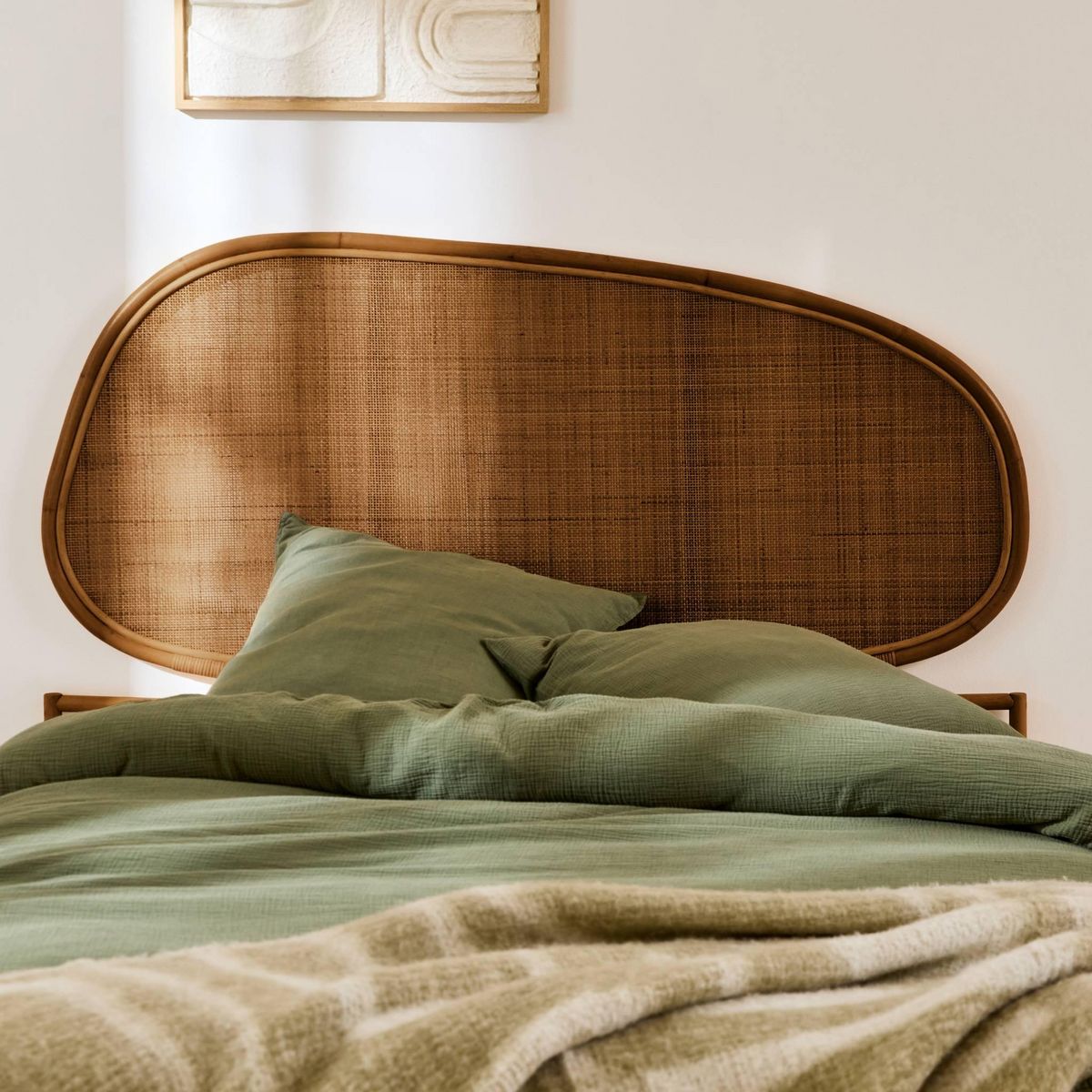 SWEEEK Tête de lit en rotin foncé