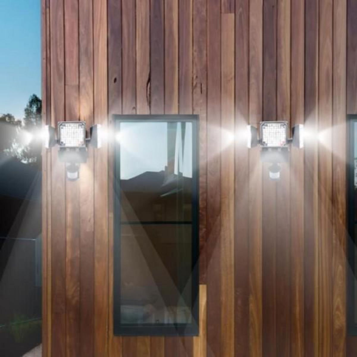 LUMI JARDIN LUMI JARDIN Projecteur solaire Blackburn - 3 tetes - H 23 cm - Noir