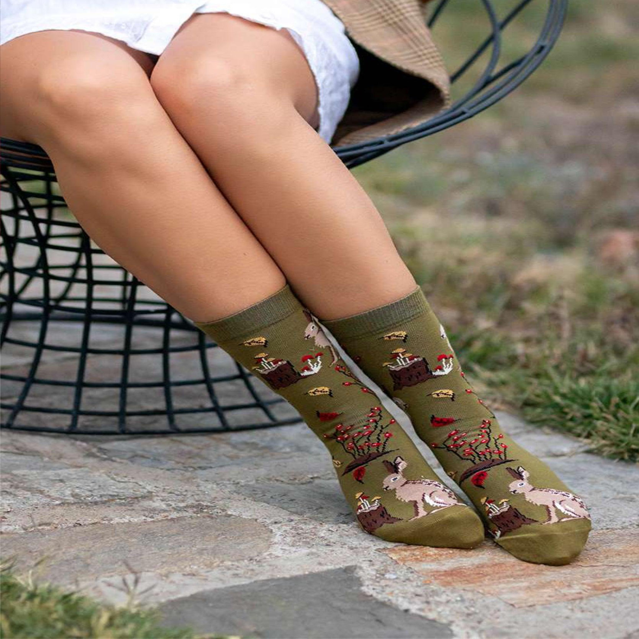 Voir la diapositive 2 : PIRIN HILL Chaussettes coton bio automne lièvres
