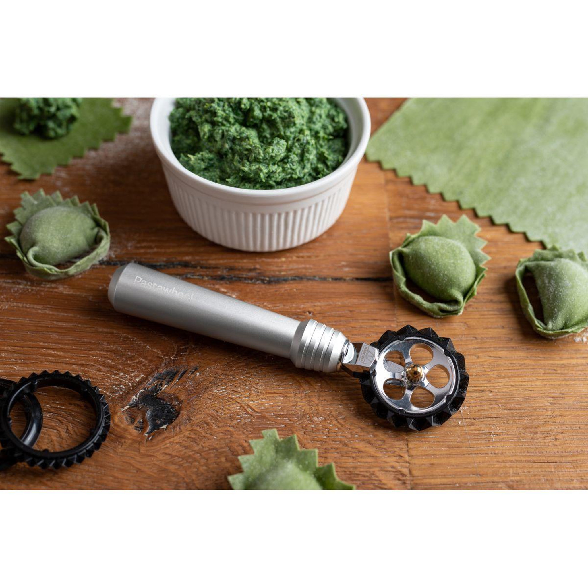 Voir la diapositive 2 : Marcato Roulette Pastawheel Chrome