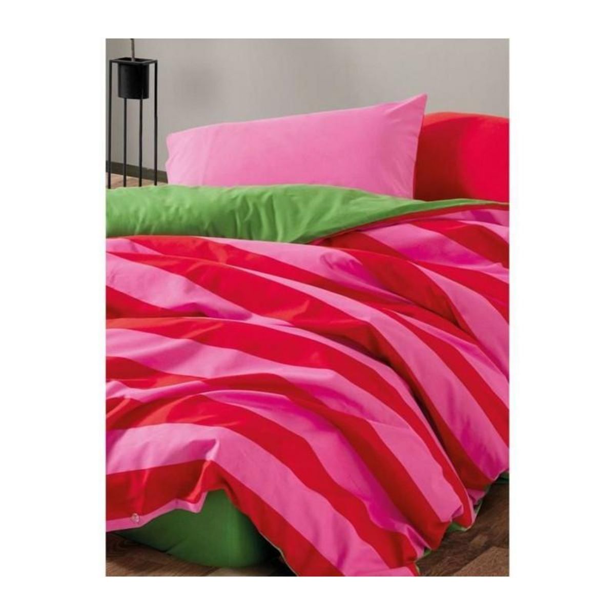 GENERIQUE Parure de lit - 108CZY61201 - 1 housse de couette 220 x 240 cm + 2 taies d'oreiller 60 x 60 cm - 100% coton ranforcé - Rose