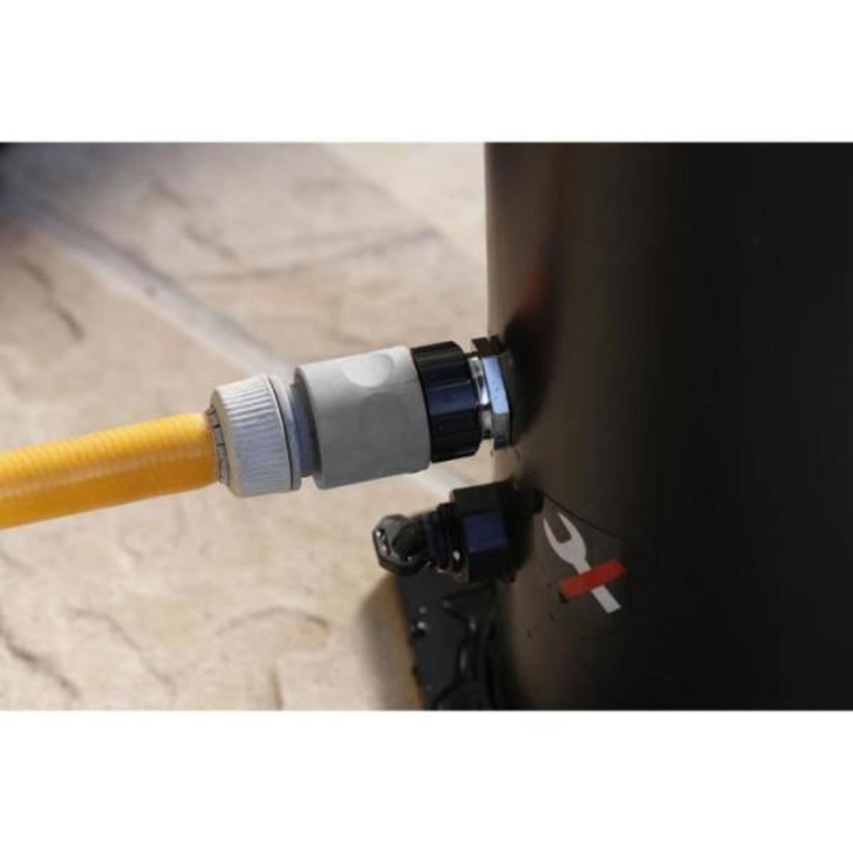 Ubbink Douche solaire d'extérieur Ubbink Solaris ELITE - Réservoir 18L - Mitigeur et douchette - Ø15 x H118 cm