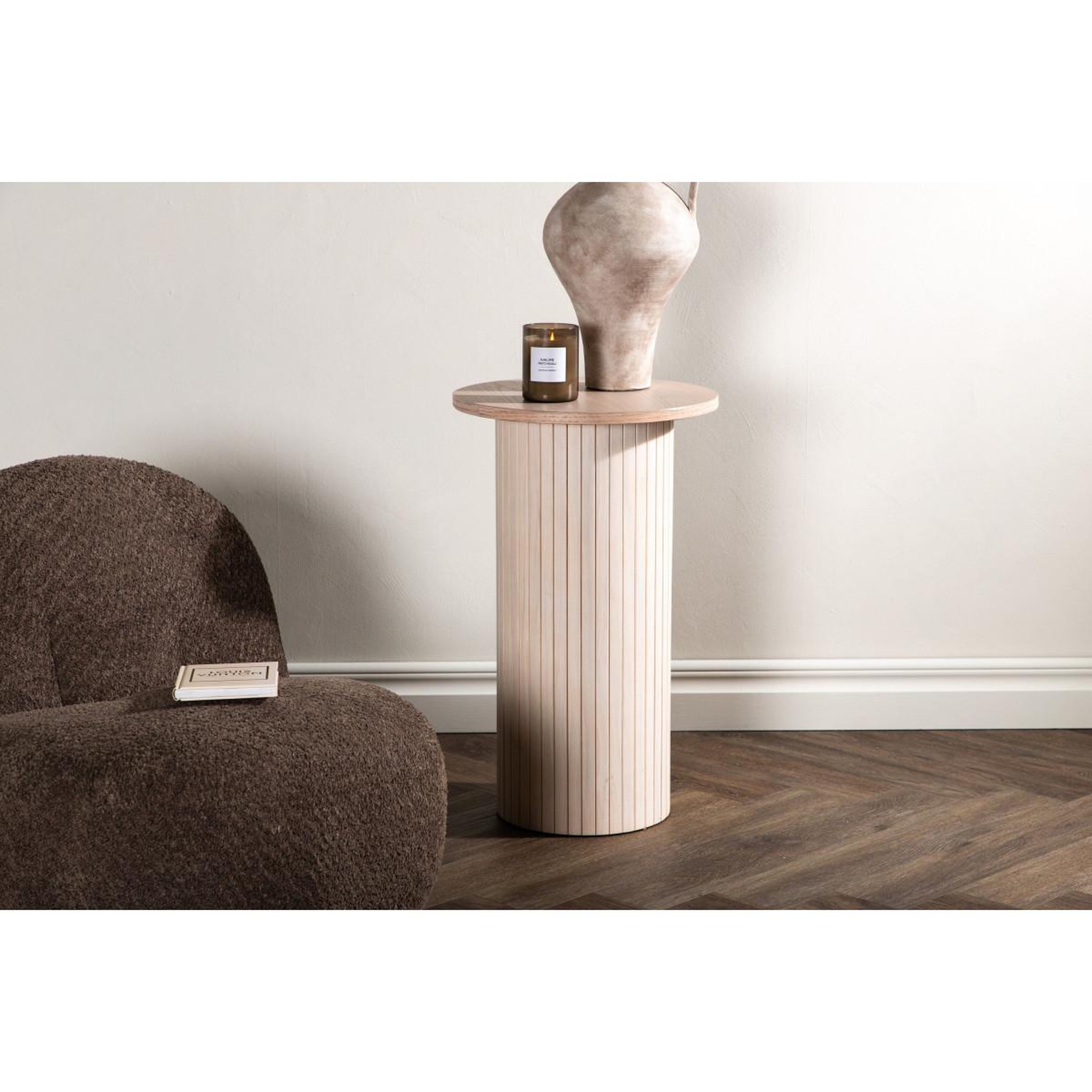 Voir la diapositive 6 : Paris Prix Table d'appoint design nervuré  bianca  65cm naturel