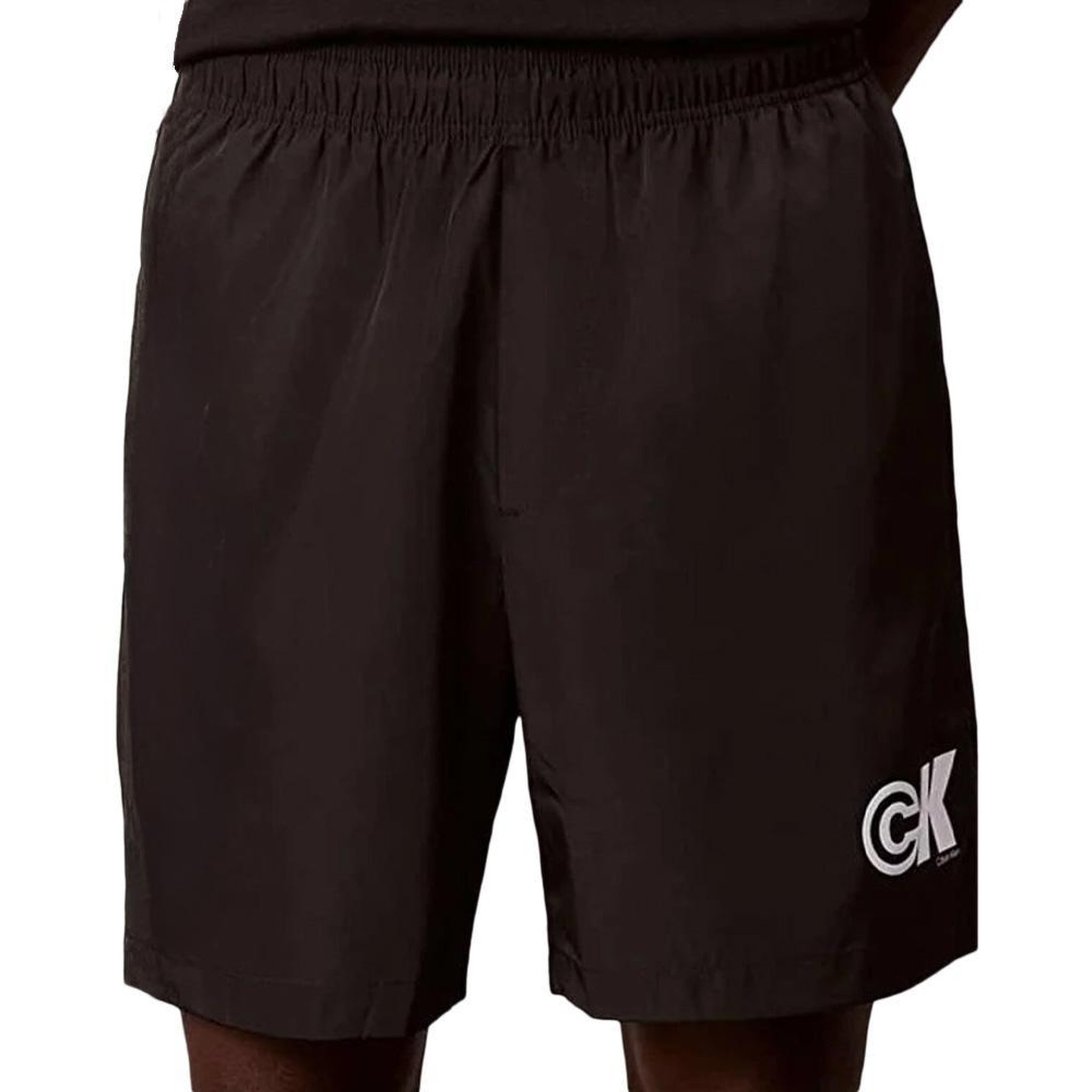 CALVIN KLEIN JEANS Short Noir Homme Calvin Klein Jeans Nylon Logo Drawstrin. Coloris disponibles : Noir