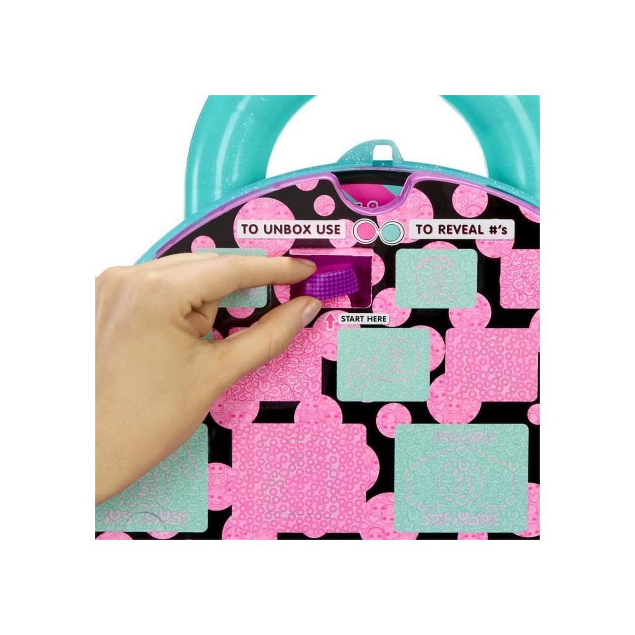 Voir la diapositive 6 : L.O.L. SURPRISE! L.O.L. Surprise Eye Spy Ultimate Unboxing