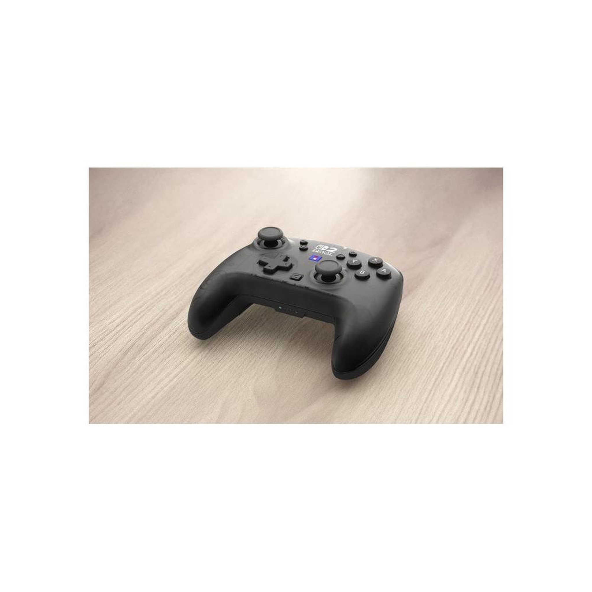 Voir la diapositive 5 : HORI Manette sans fil pour Nintendo Switch 2 à sticks TMR, gyroscope et accéléromètre, boutons Turbo/Assign et boutons arrière programmables (noir et transparent)