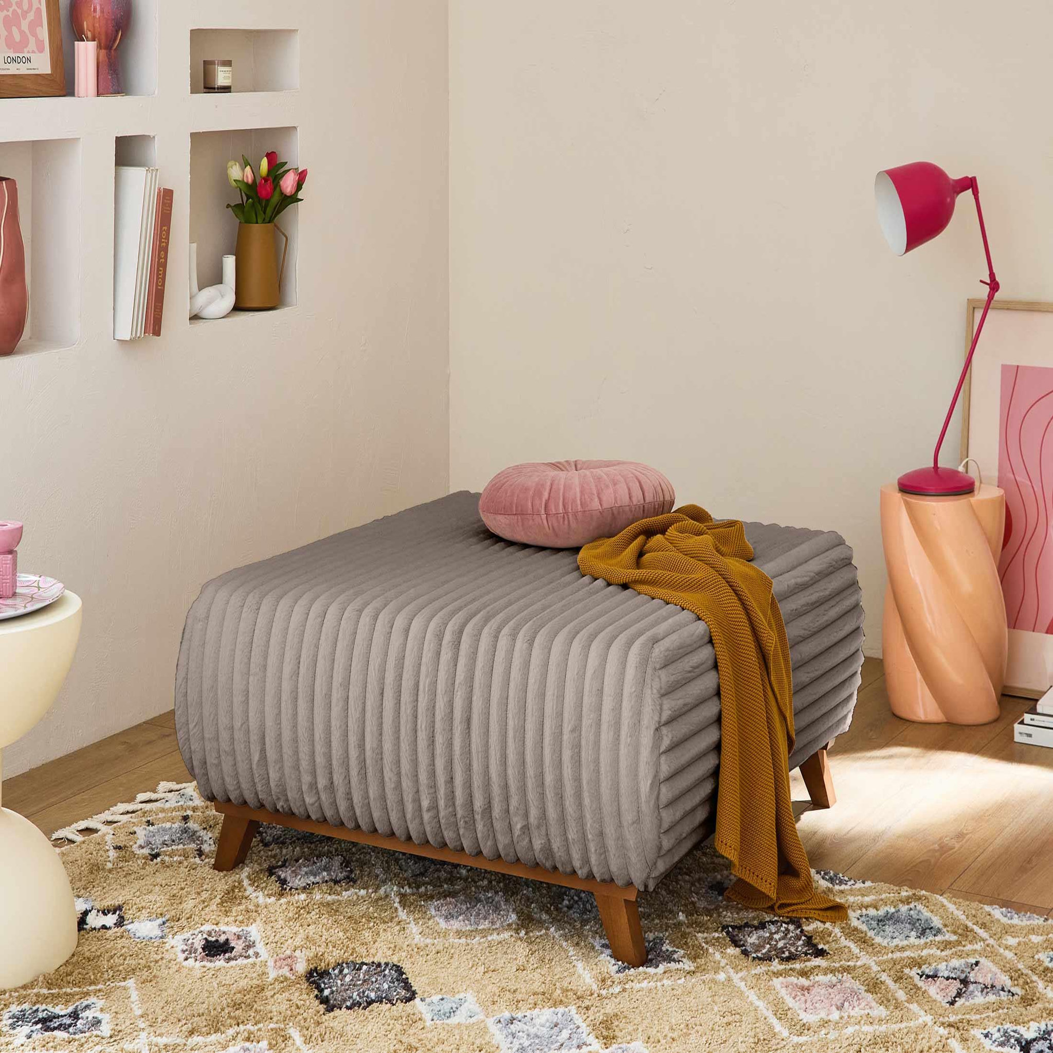 Voir la diapositive 5 : BEST MOBILIER Cristal - canapé 3 places - convertible avec coffre et grand pouf - en fausse fourrure côtelée