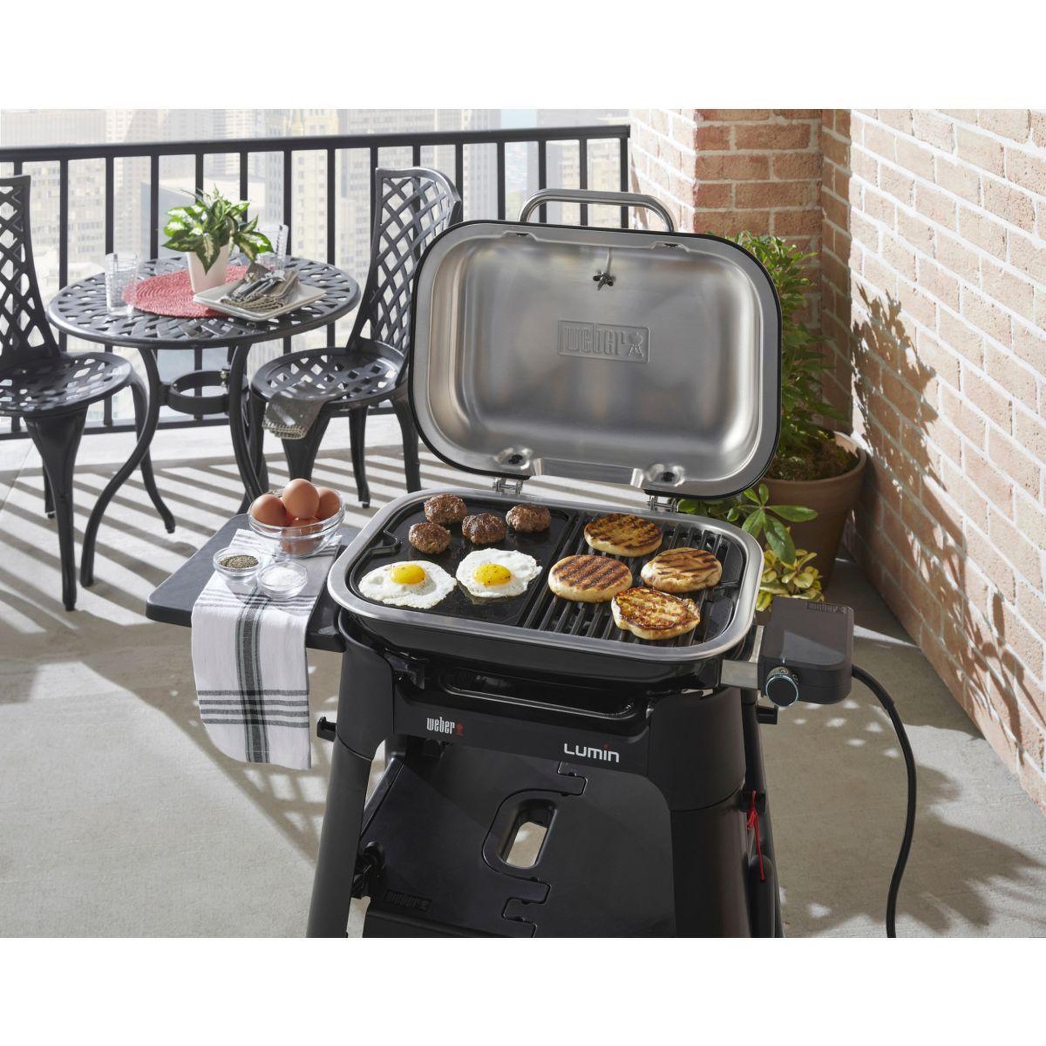 Voir la diapositive 4 : Weber Plancha pour barbecue plancha pour lumin compact