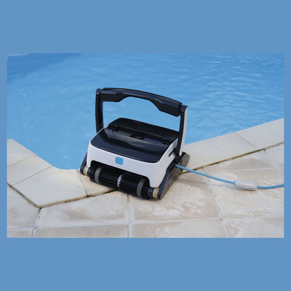 UBBINK Robot aspirateur piscine électrique -  130m² max - ROBOTCLEAN 3 PLUS