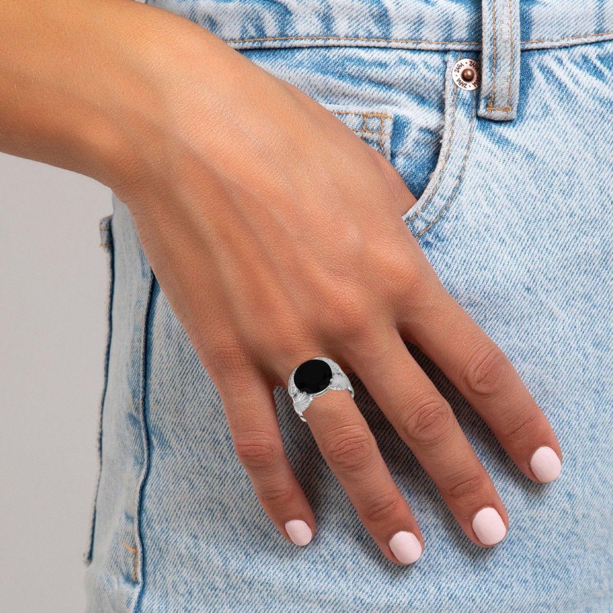 Voir la diapositive 2 : SC CRYSTAL Bague ajustable par SC Crystal ornée d'un Zirconium
