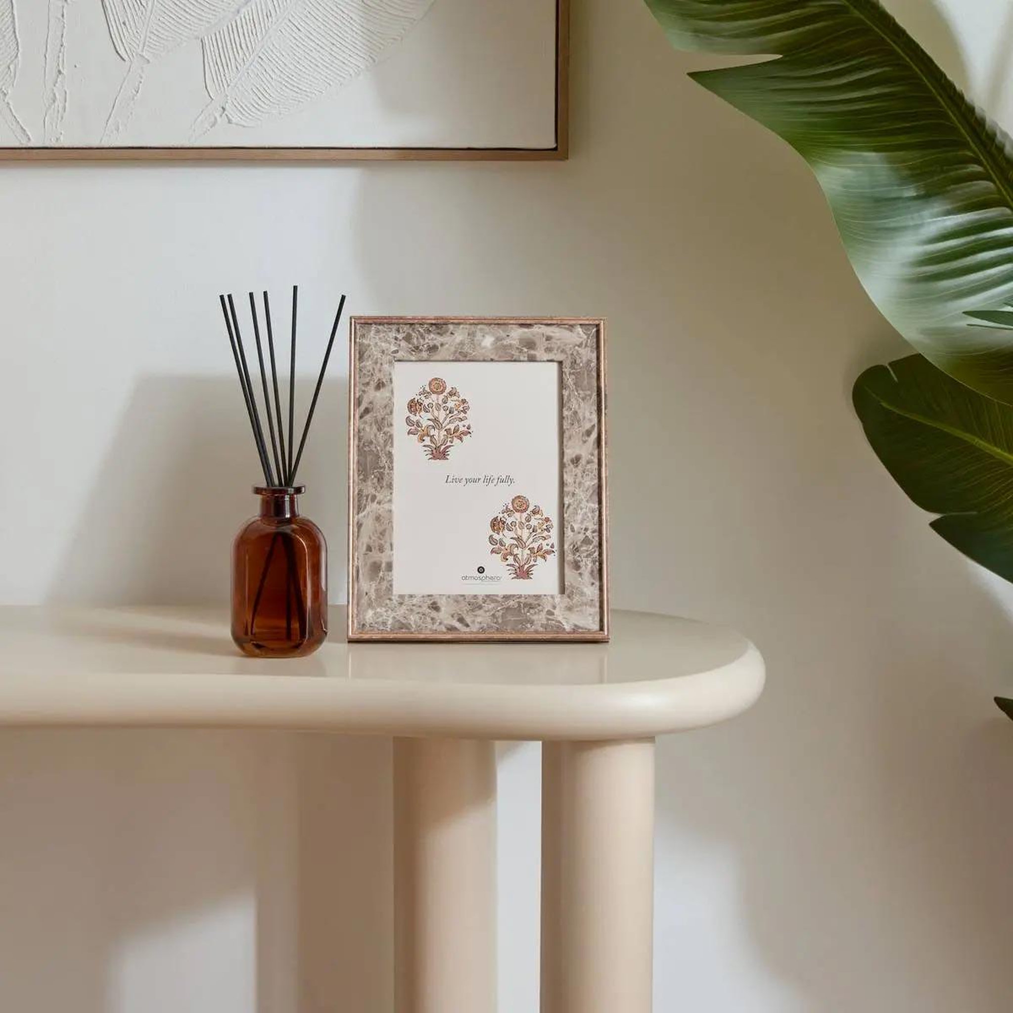 Voir la diapositive 4 : ATMOSPHERA Cadre photo effet marbre  mable  13x18cm marron