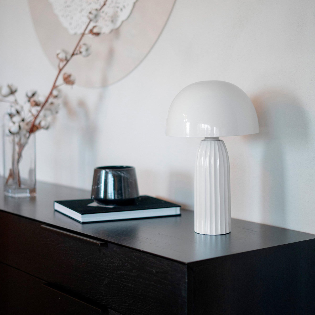 Rendez vous déco Lampe à poser en métal blanc finition brillante-Joy