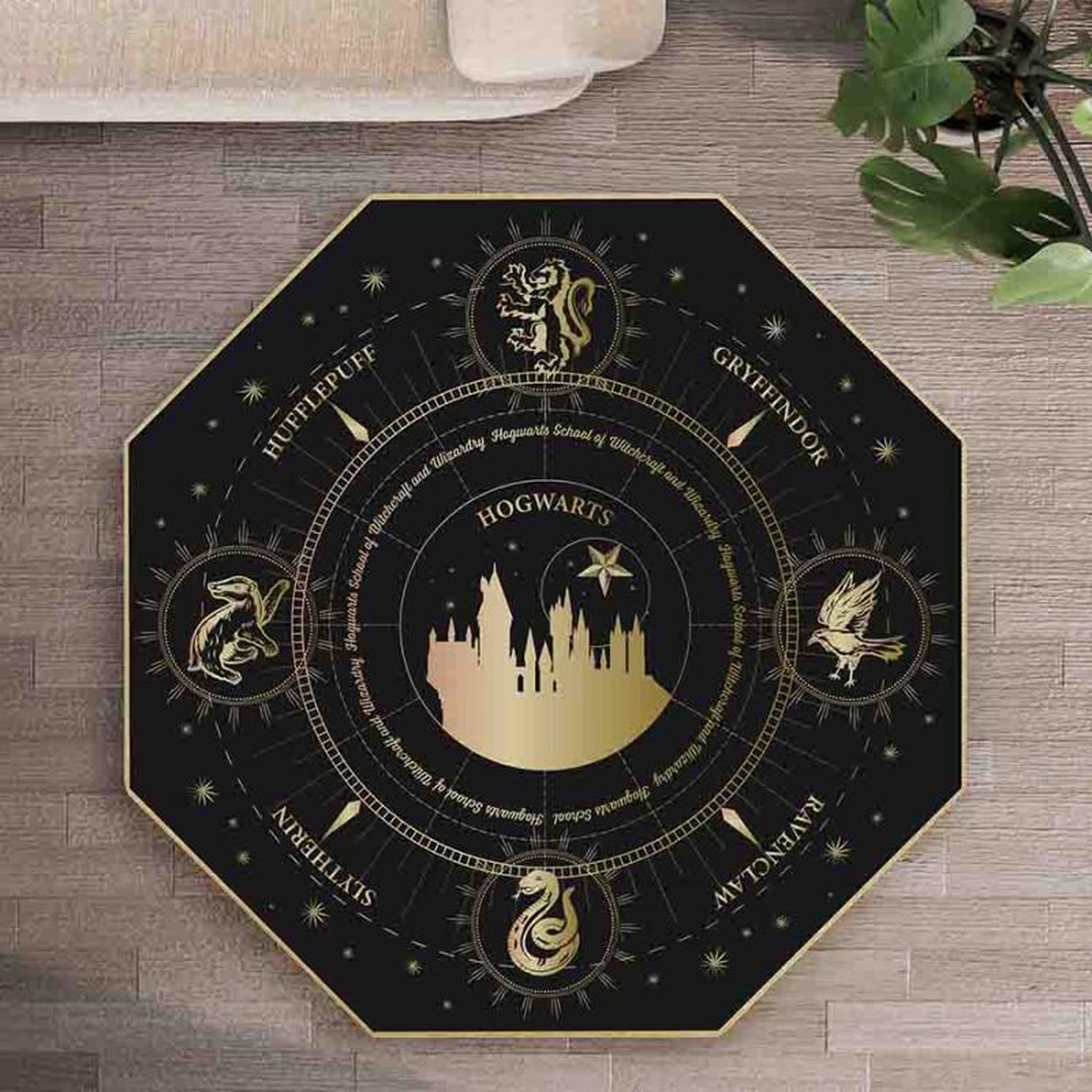 Voir la diapositive 2 : Subsonic Tapis de sol gamer harry potter - hogwarts