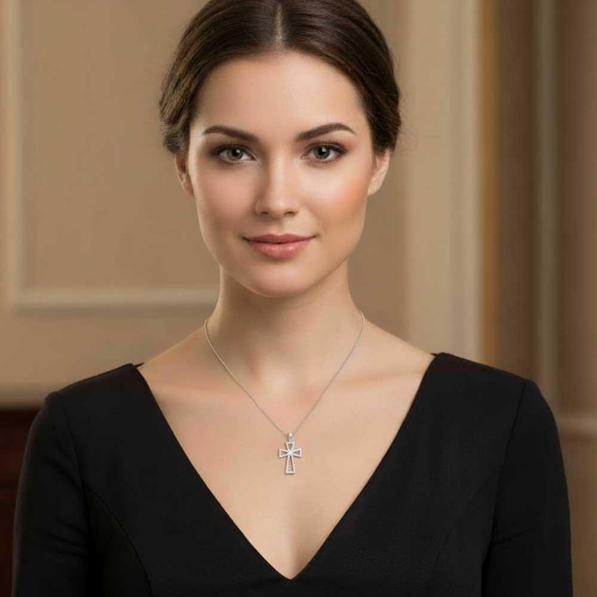 Voir la diapositive 2 : L'ATELIER D'AZUR Collier Argent 925/000 Rhodié - Croix Pavé de Zirconiums