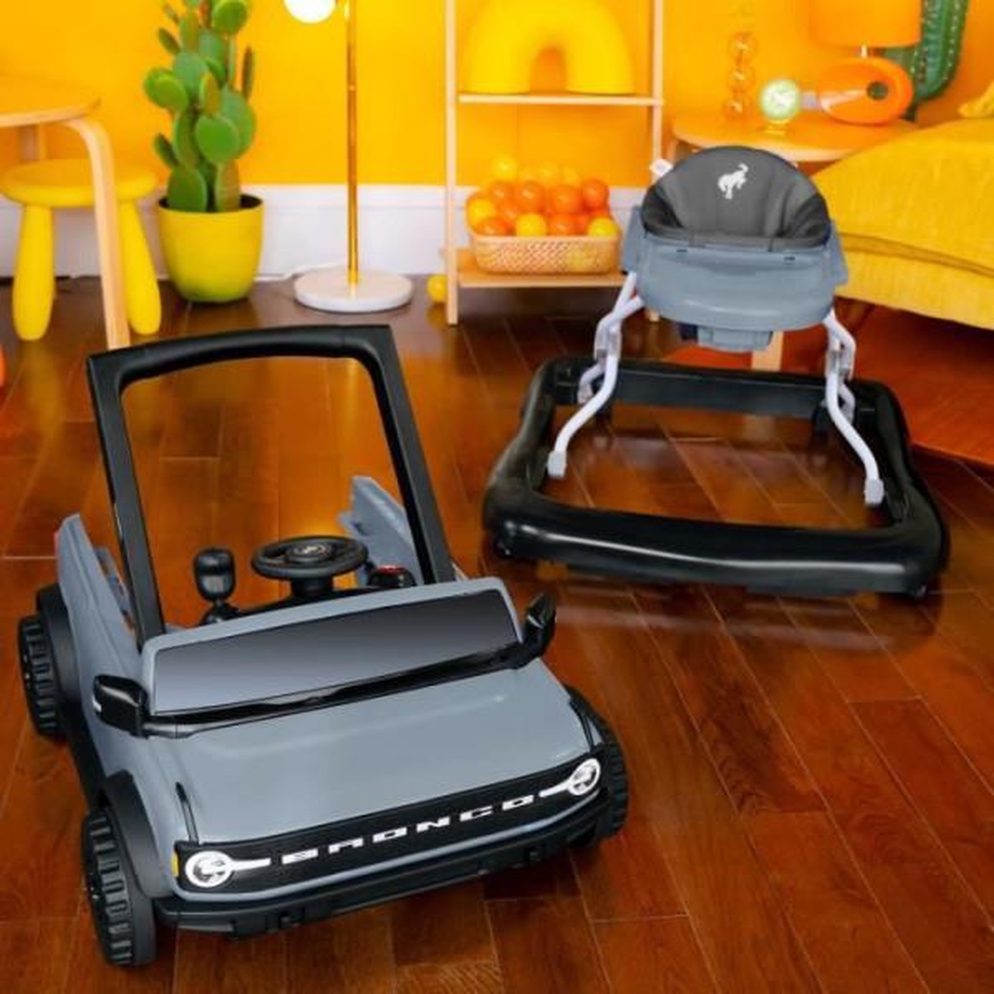Voir la diapositive 4 : Bright Starts BRIGHT STARTS Trotteur et centre d'activités Ford Bronco 4-en-1, jouet de volant interactif et amovible, gris, a partir de 6 mo