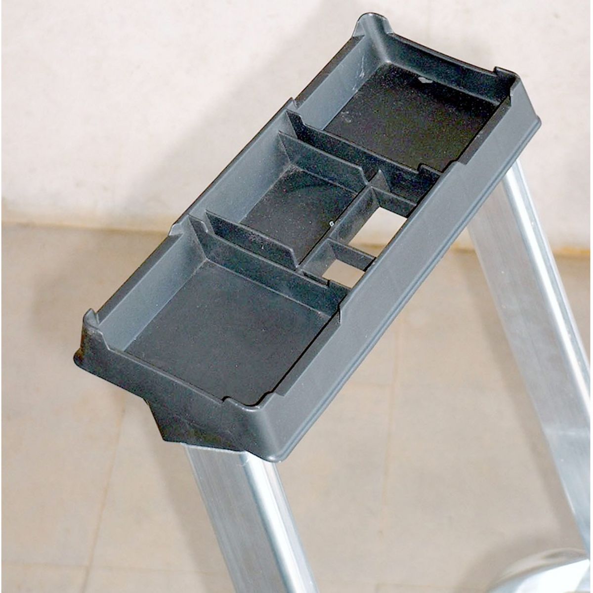 ESCALUX Escabeau Escanorm 5 marches - 3m04